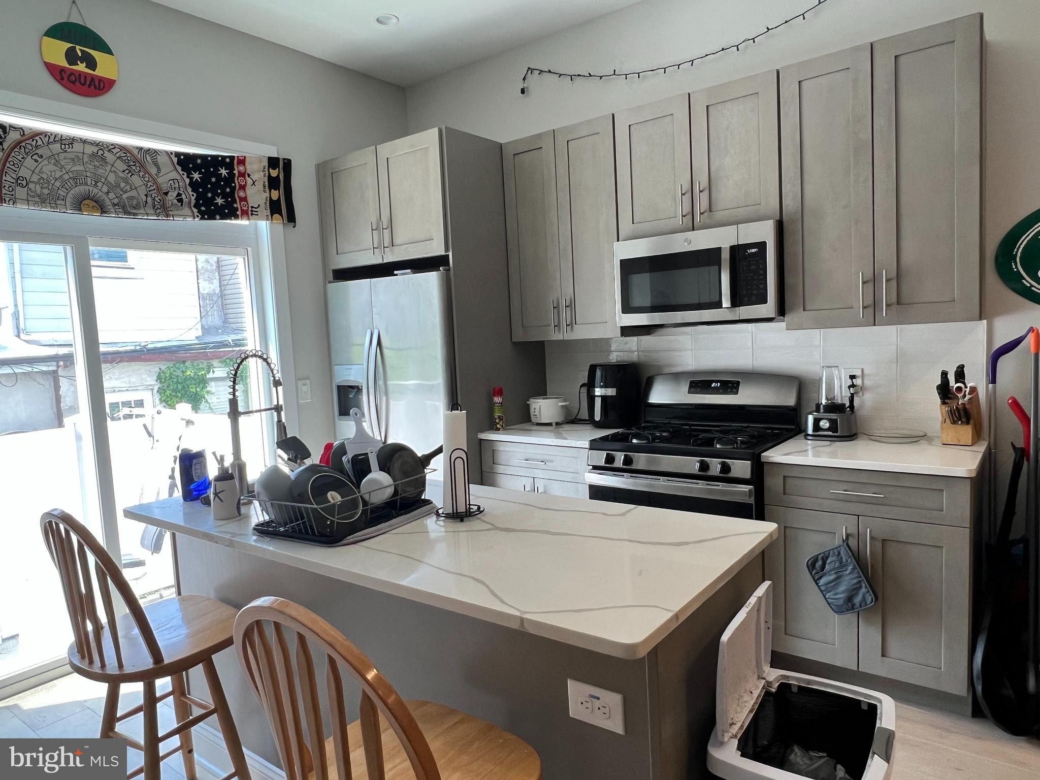 GRAYS FERRY - Residential Lease