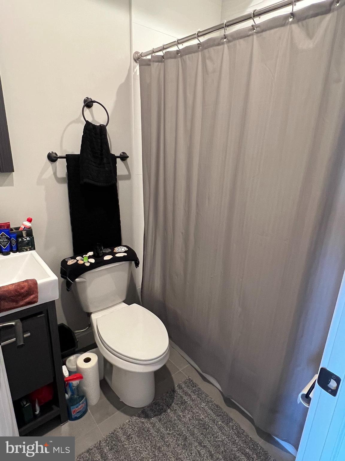 GRAYS FERRY - Residential Lease