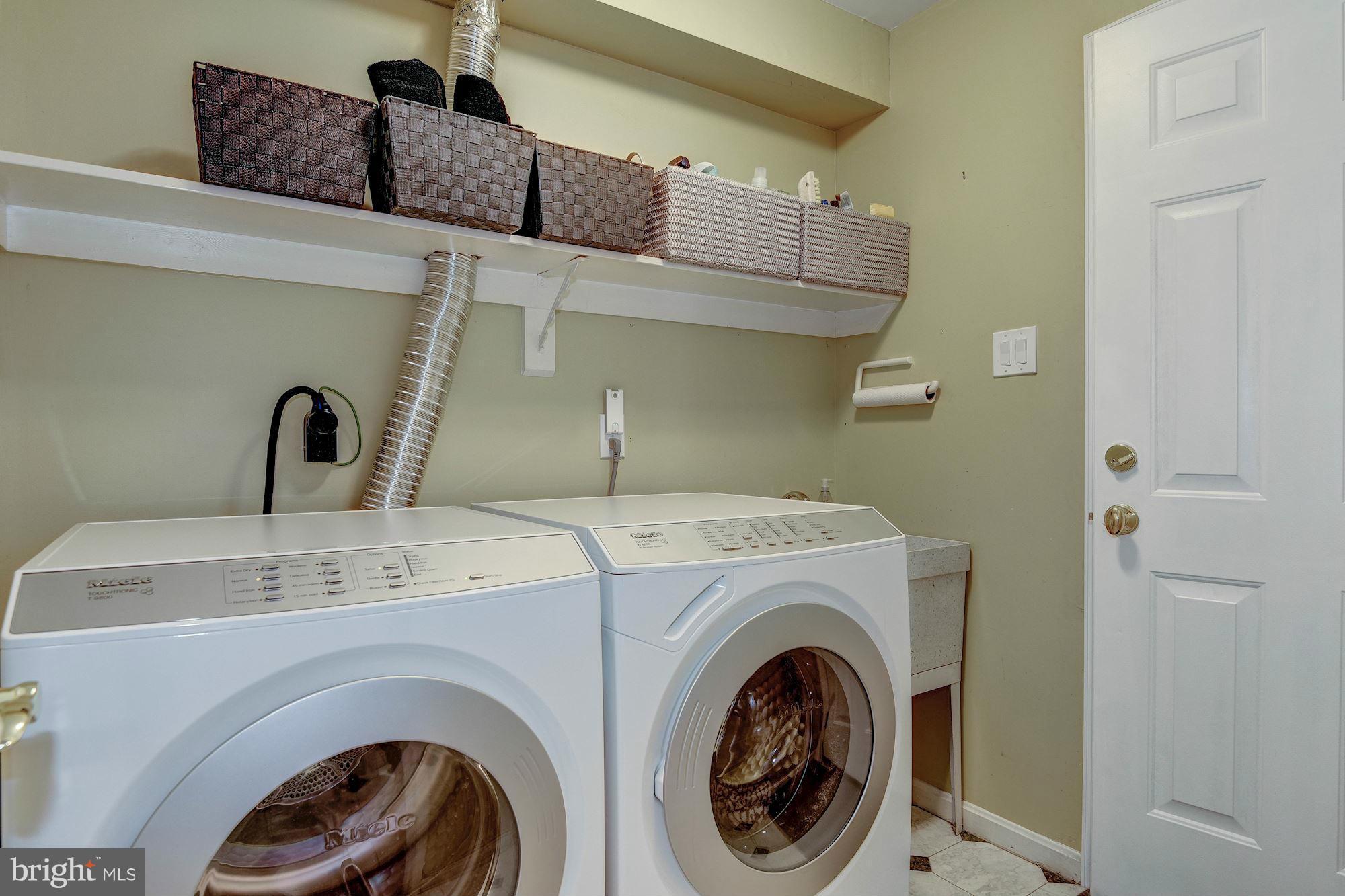 BEDFORDSHIRE - Residential