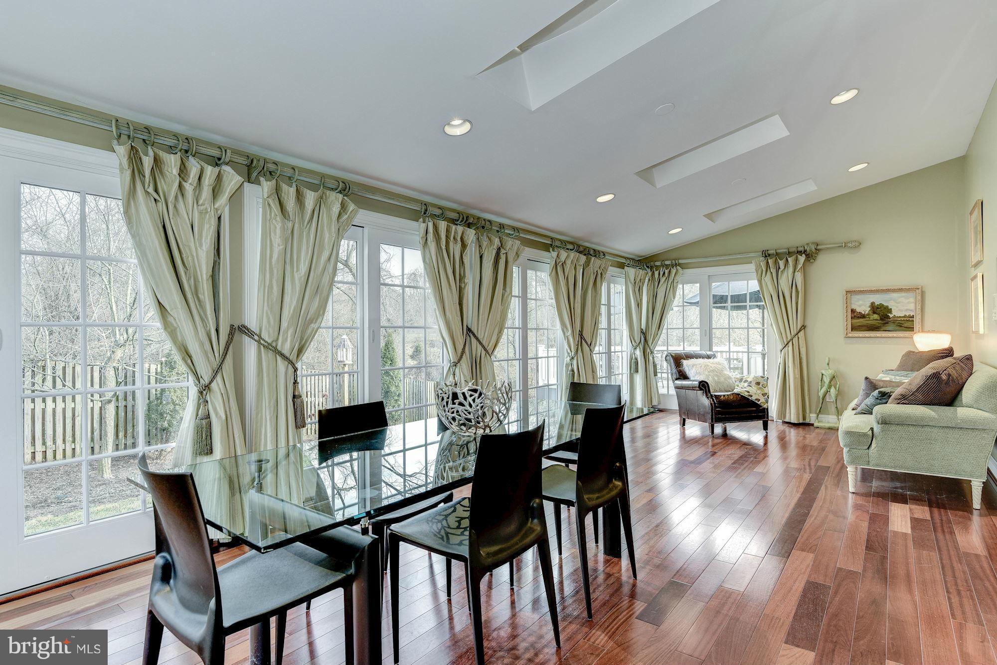 BEDFORDSHIRE - Residential