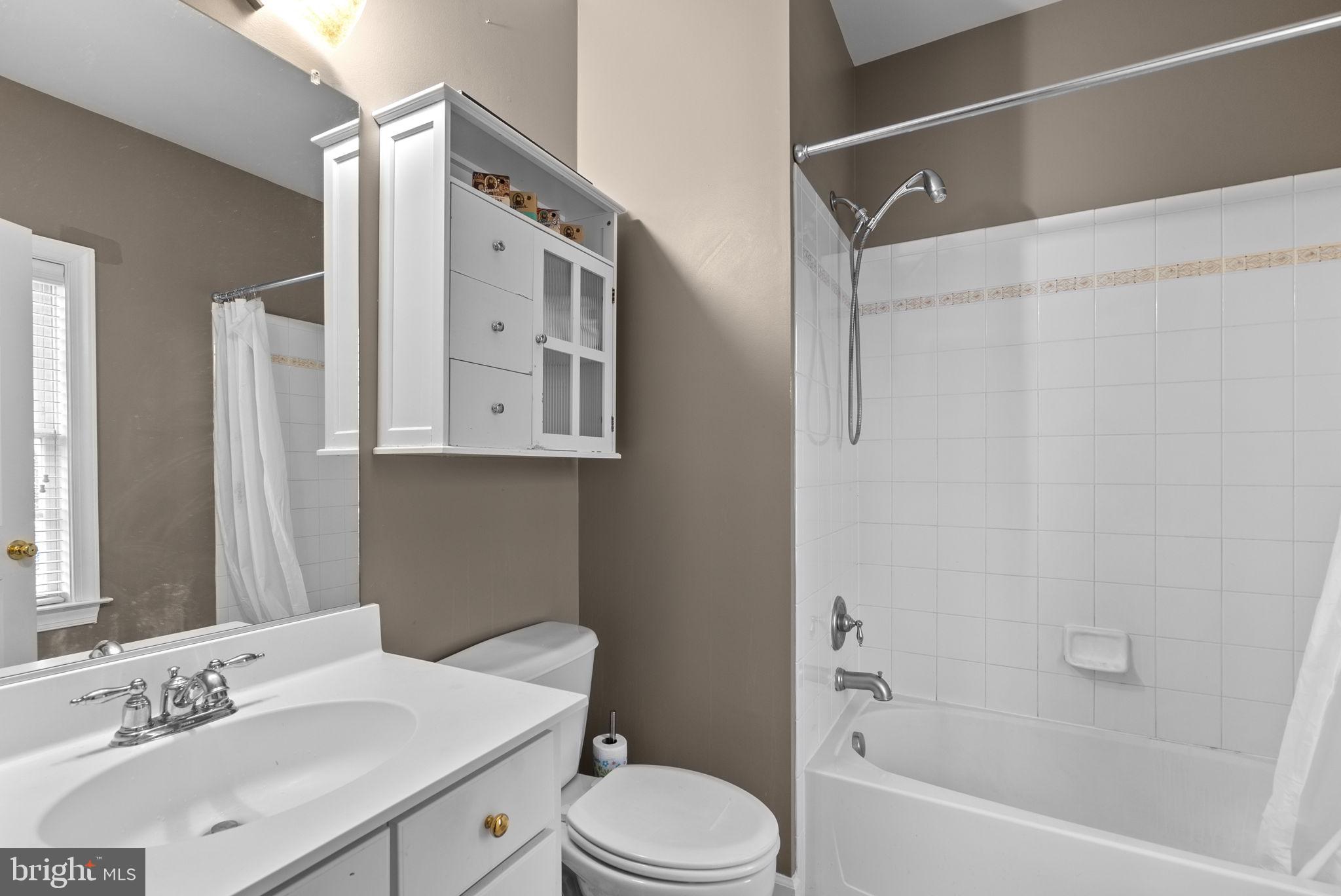 CLARKSBURG RIDGE - Residential