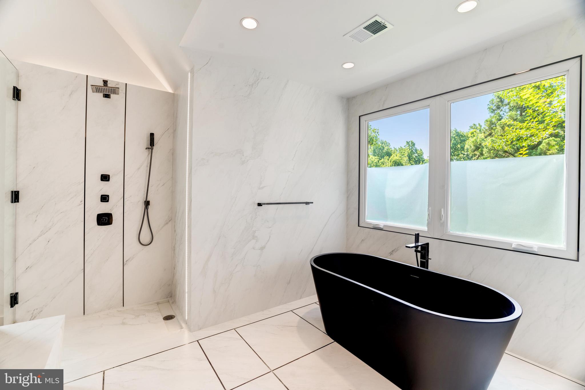 NEW BEDFORD - Residential