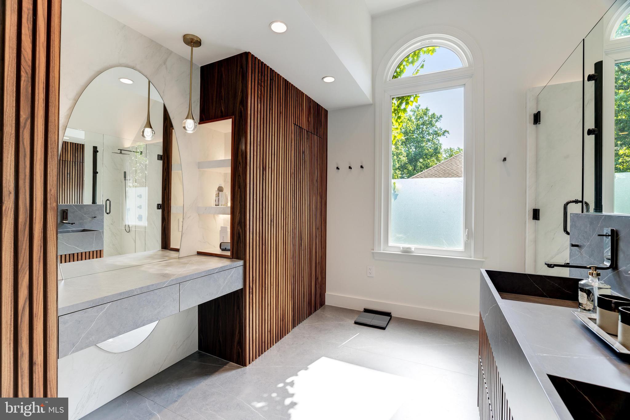 NEW BEDFORD - Residential