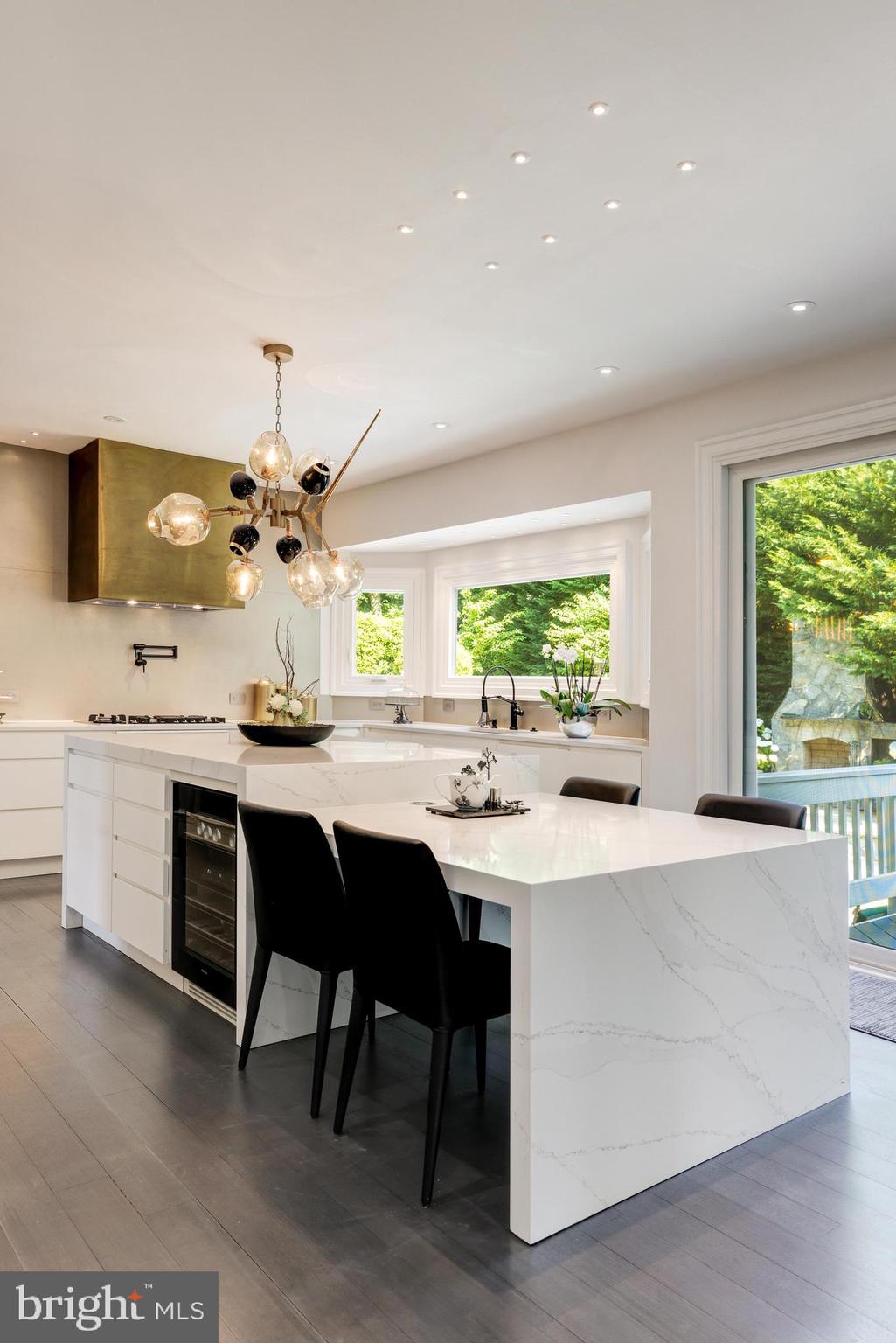 NEW BEDFORD - Residential