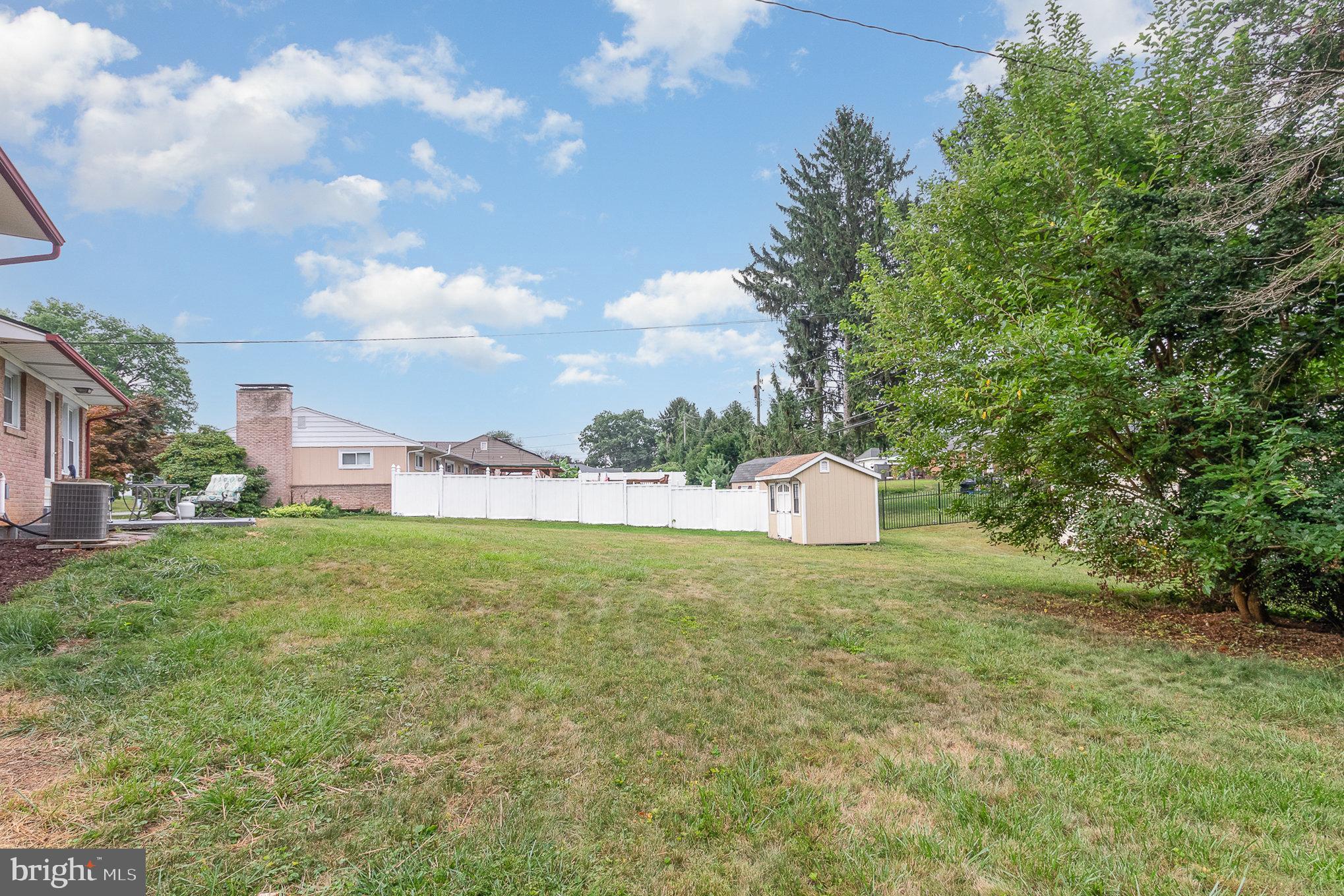 CEDAR CLIFF MANOR - Residential