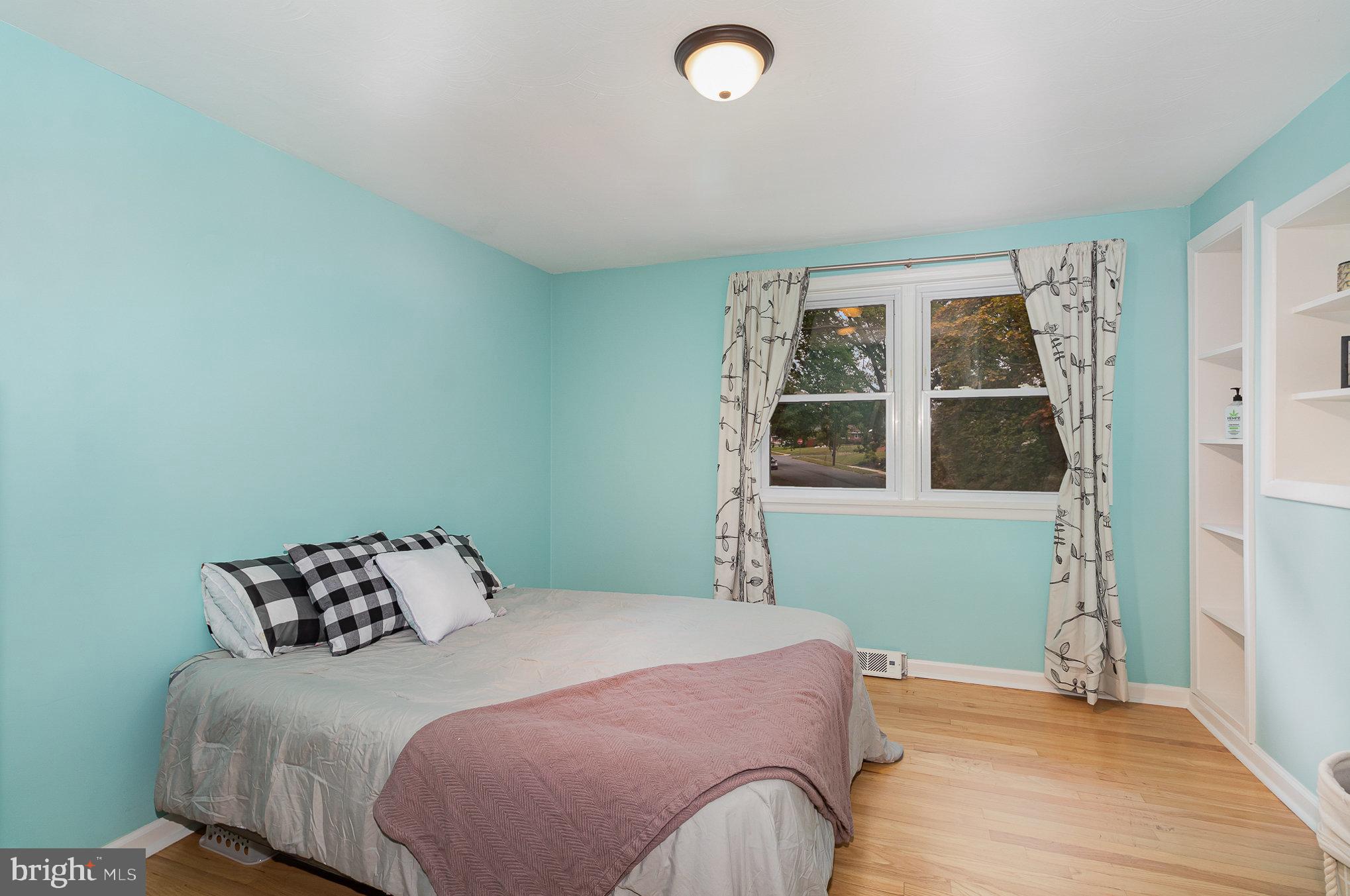 CEDAR CLIFF MANOR - Residential