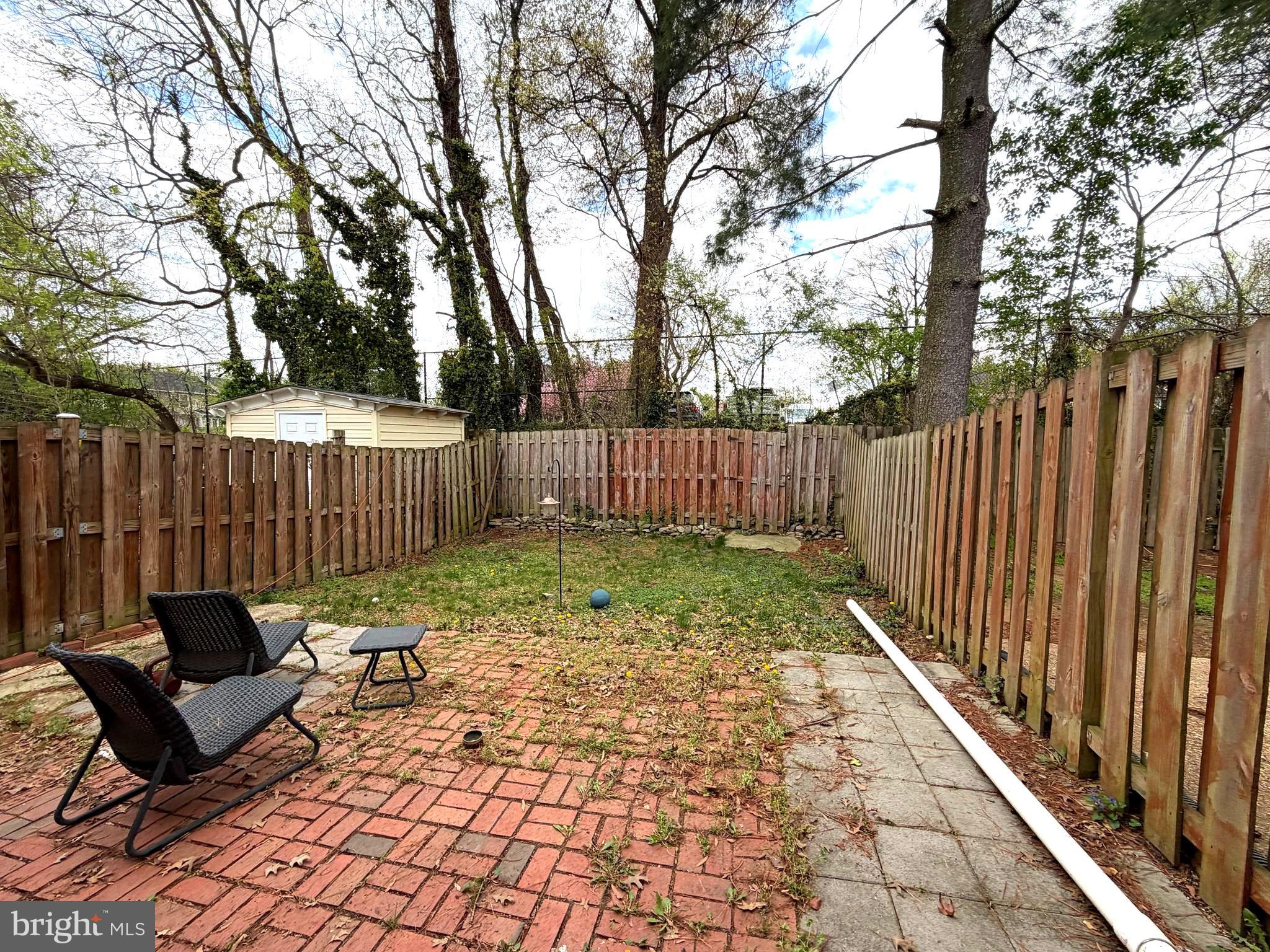 POHICK SQUARE - Residential