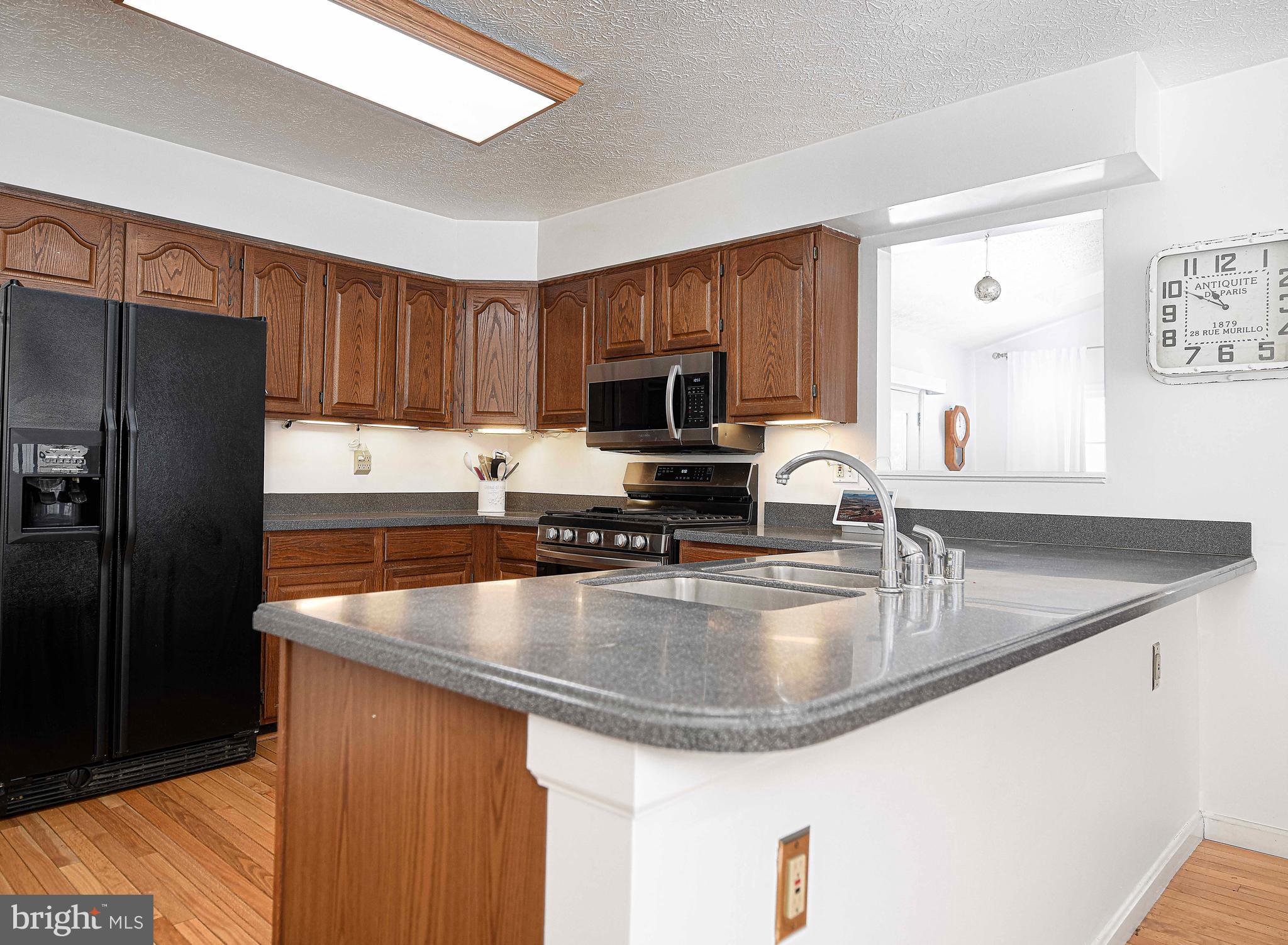 SINGER WOODS - Residential