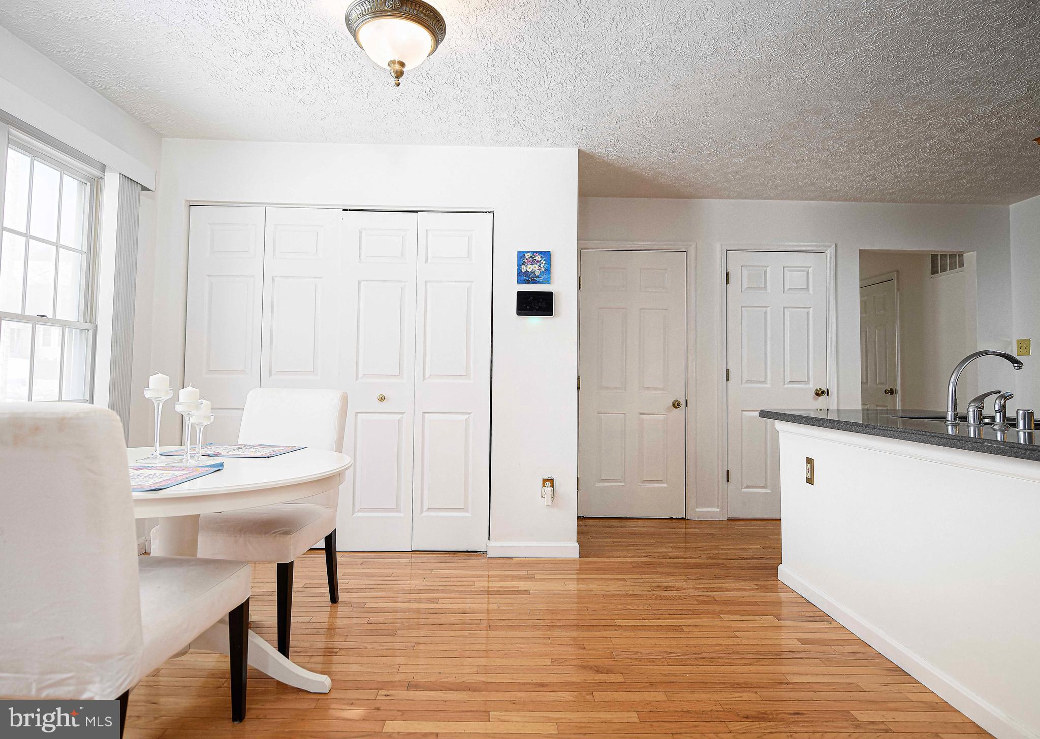 SINGER WOODS - Residential