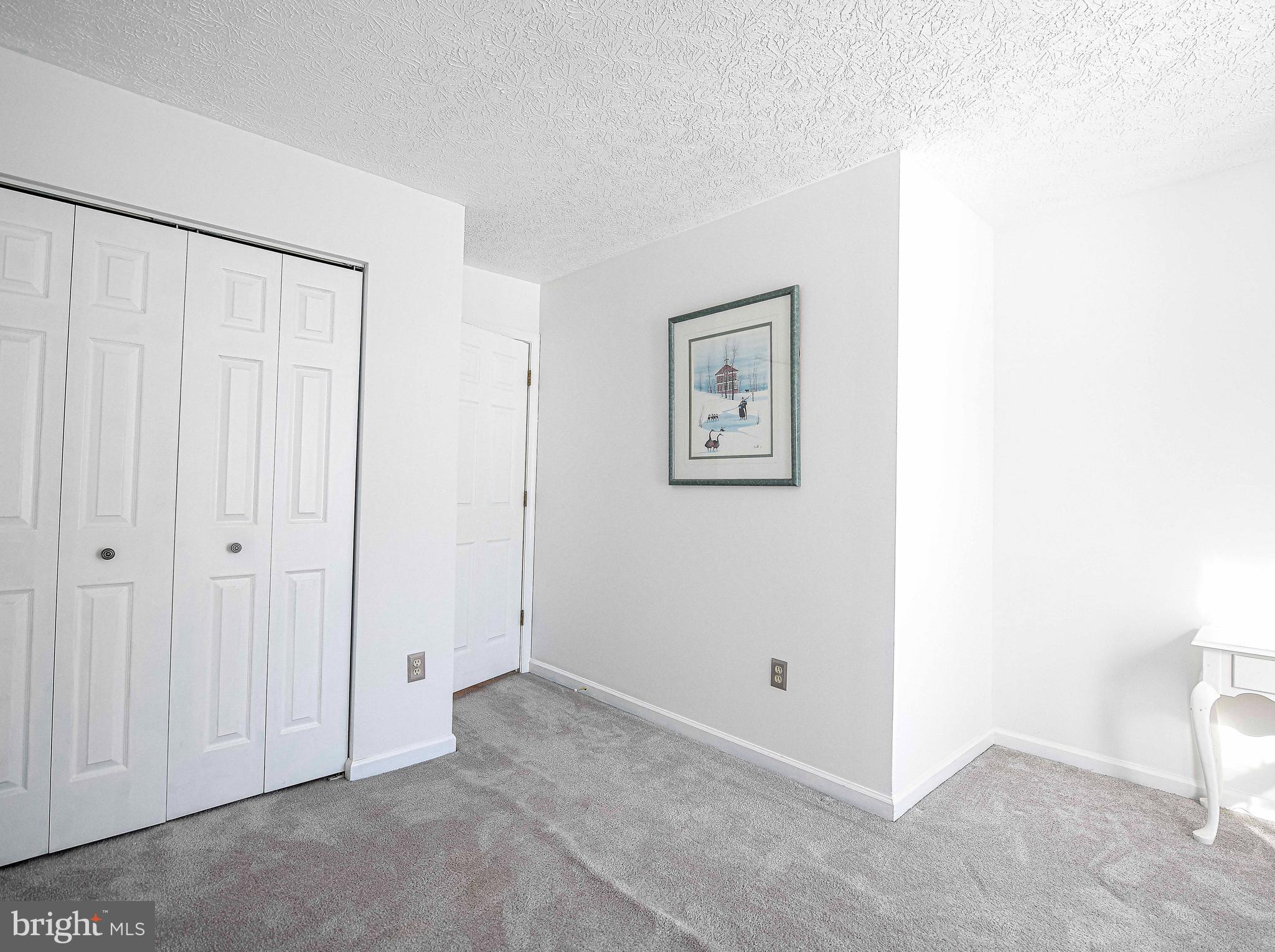 SINGER WOODS - Residential