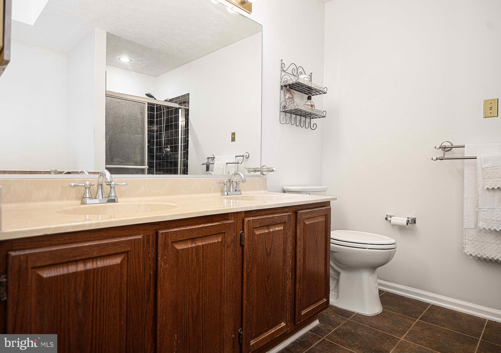 SINGER WOODS - Residential