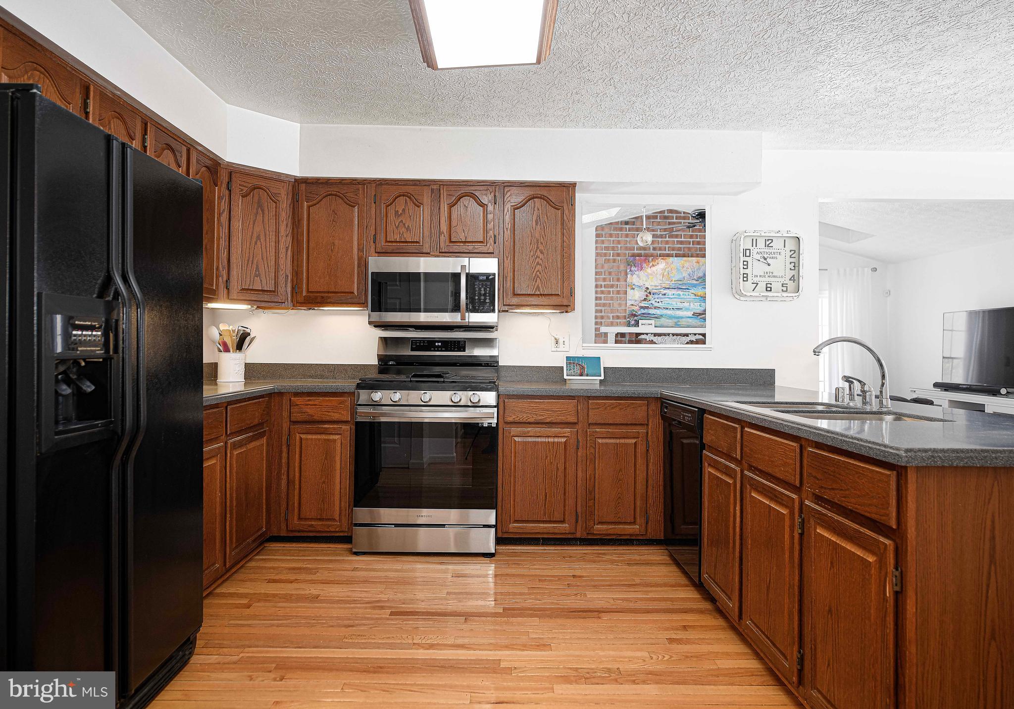 SINGER WOODS - Residential