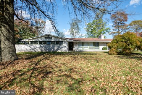 Photo of 5571 Lincoln Highway, GAP, PA 17527 (MLS # PALA2058910)