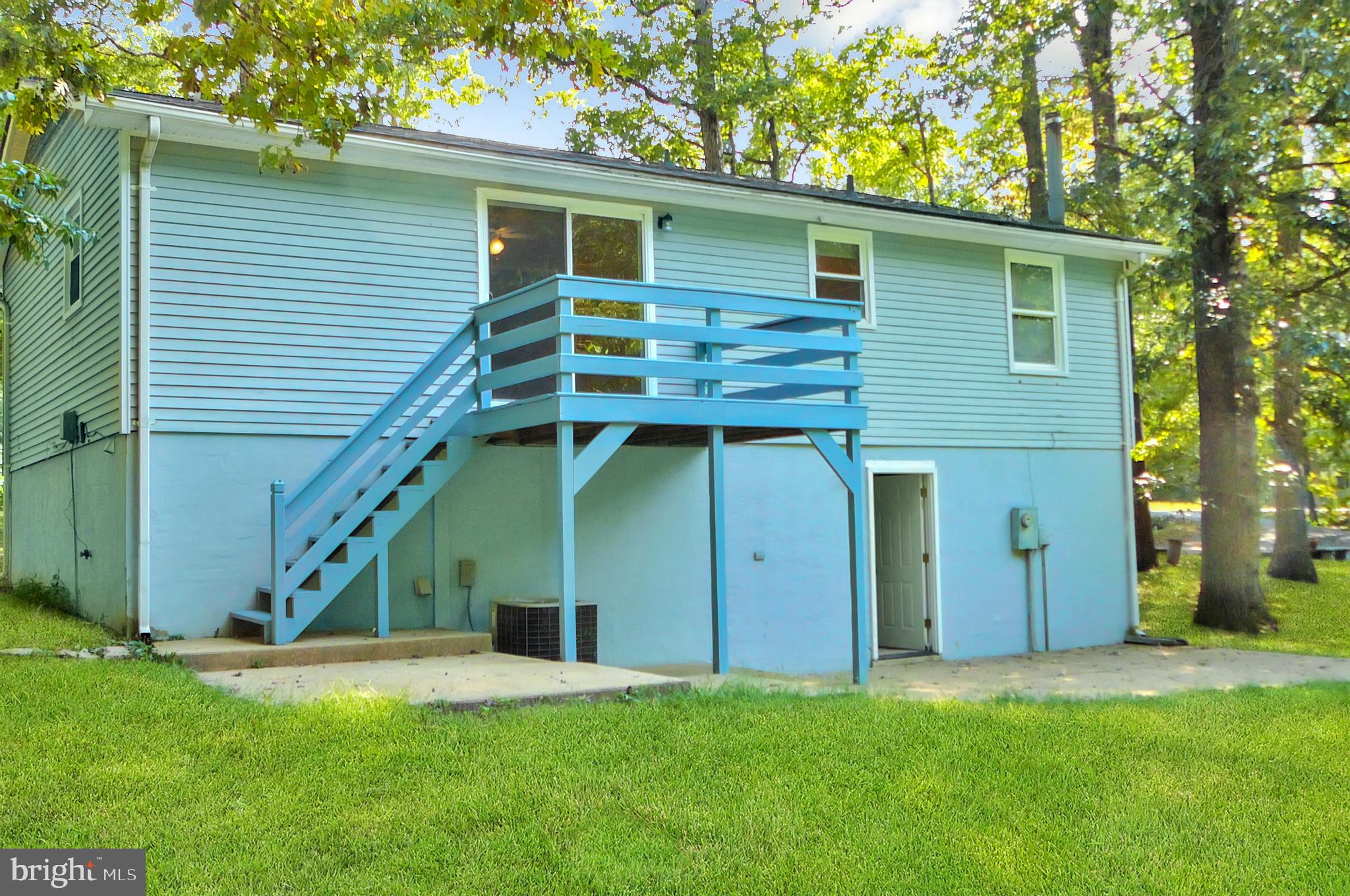 LAKEVIEW ESTATES - Residential