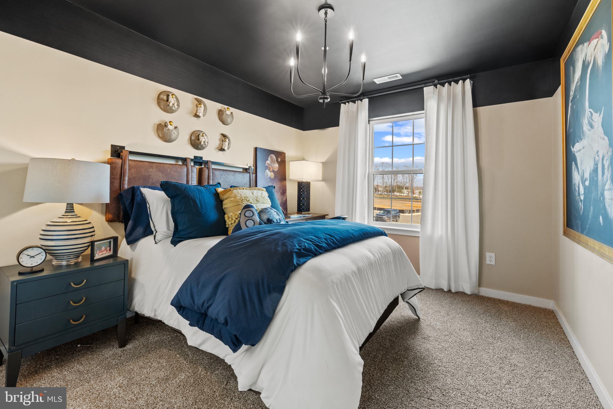 RIVERPOINTE - Residential