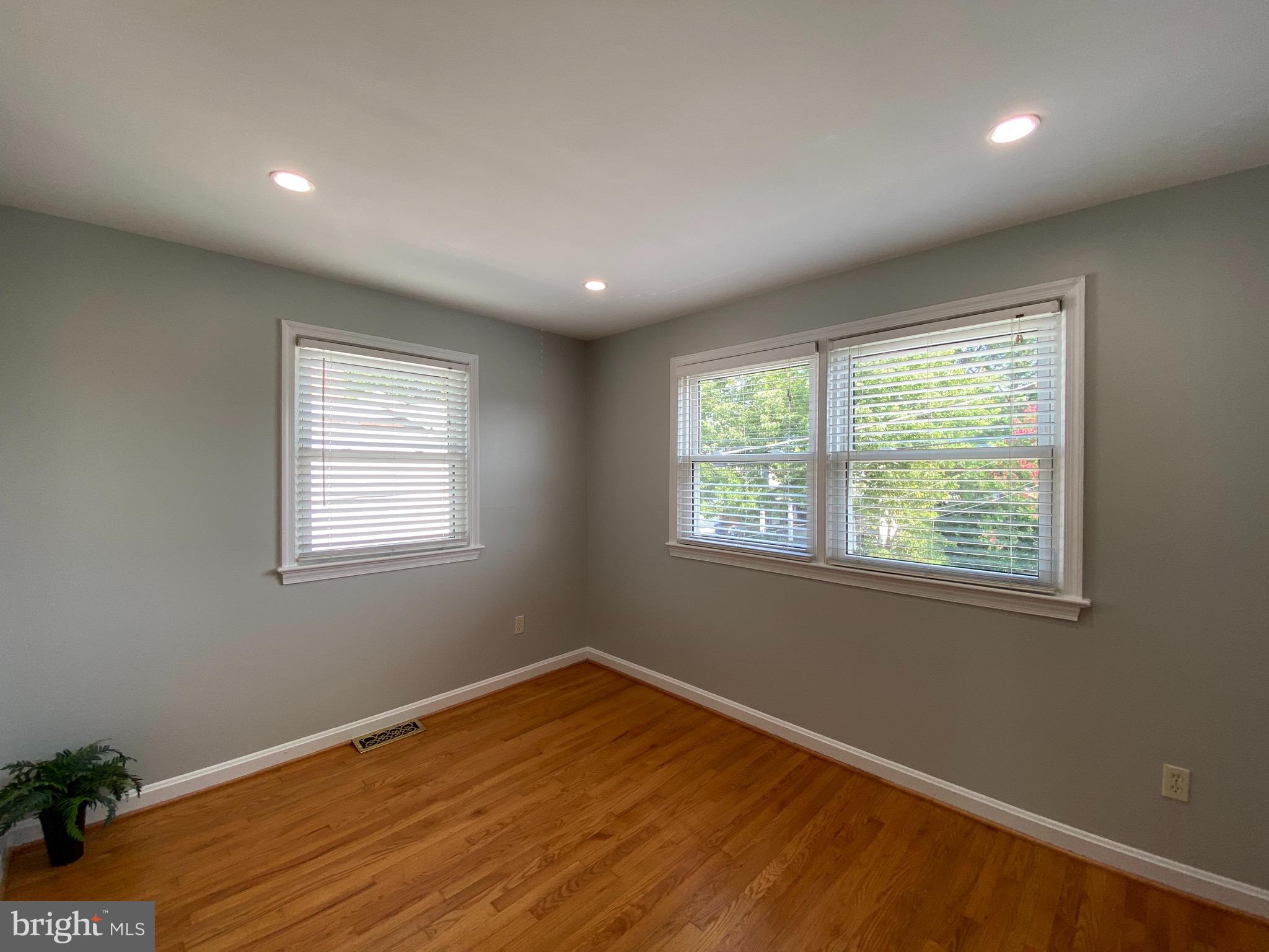 DEL RAY - Residential