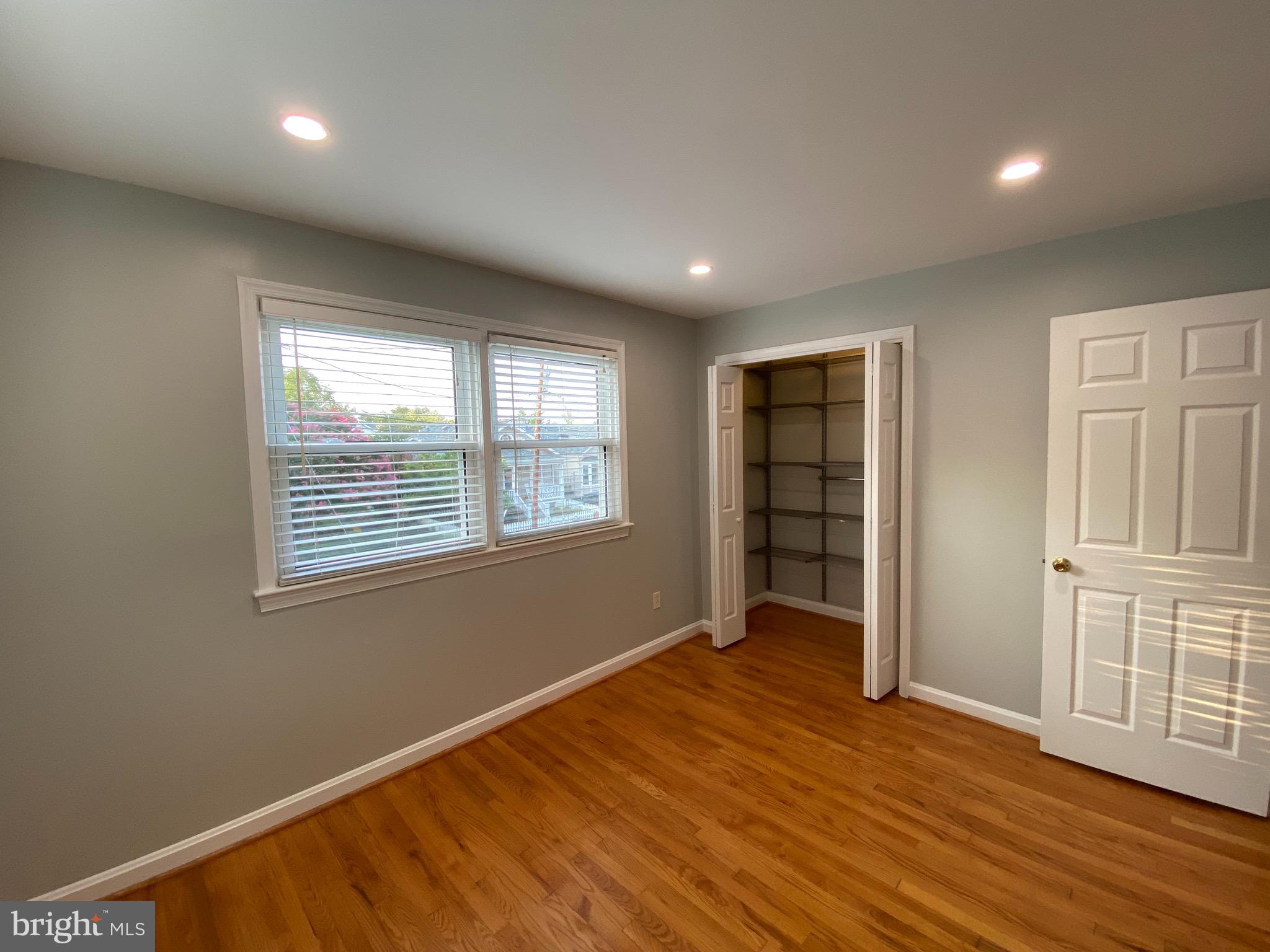 DEL RAY - Residential