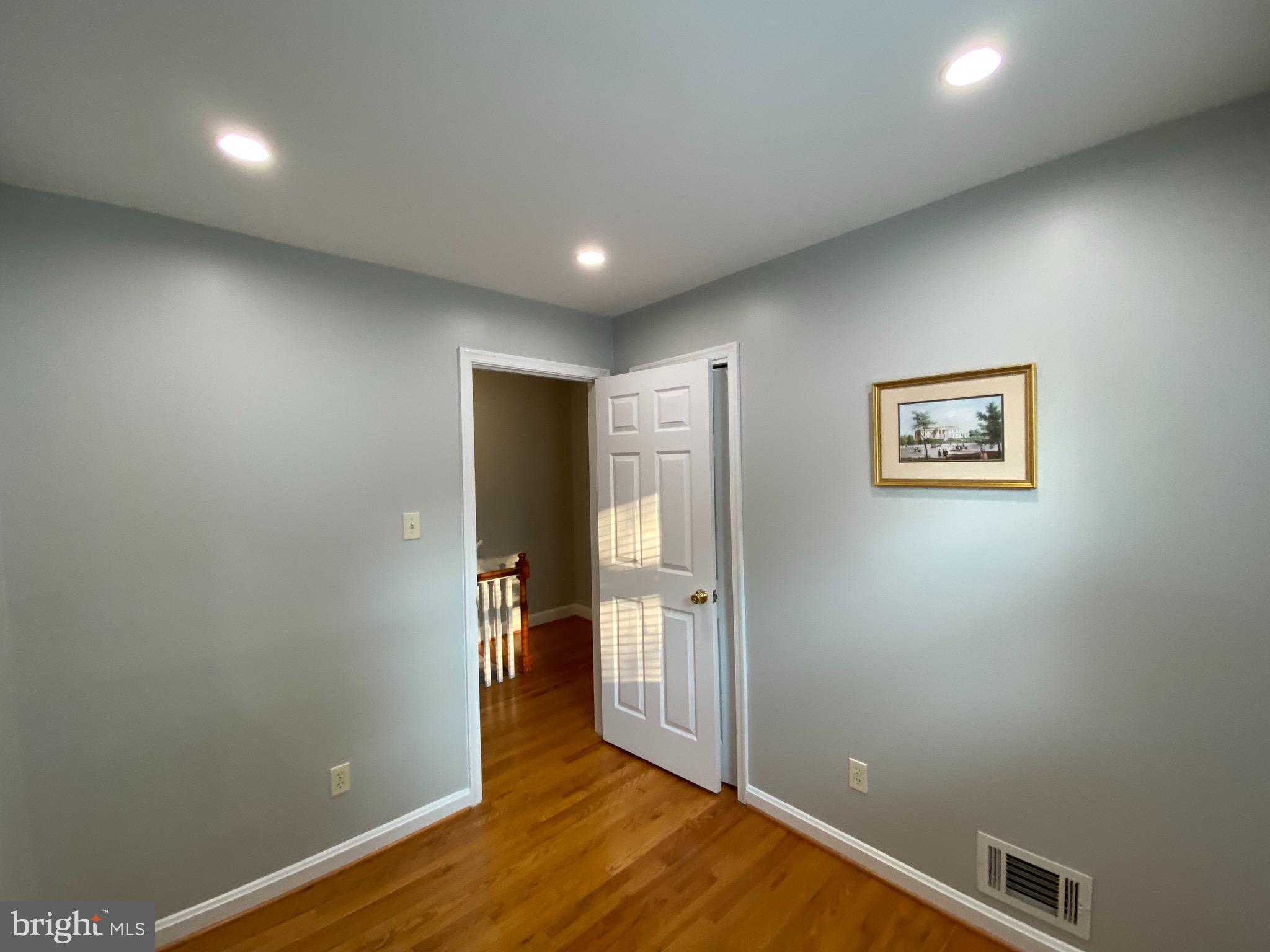 DEL RAY - Residential