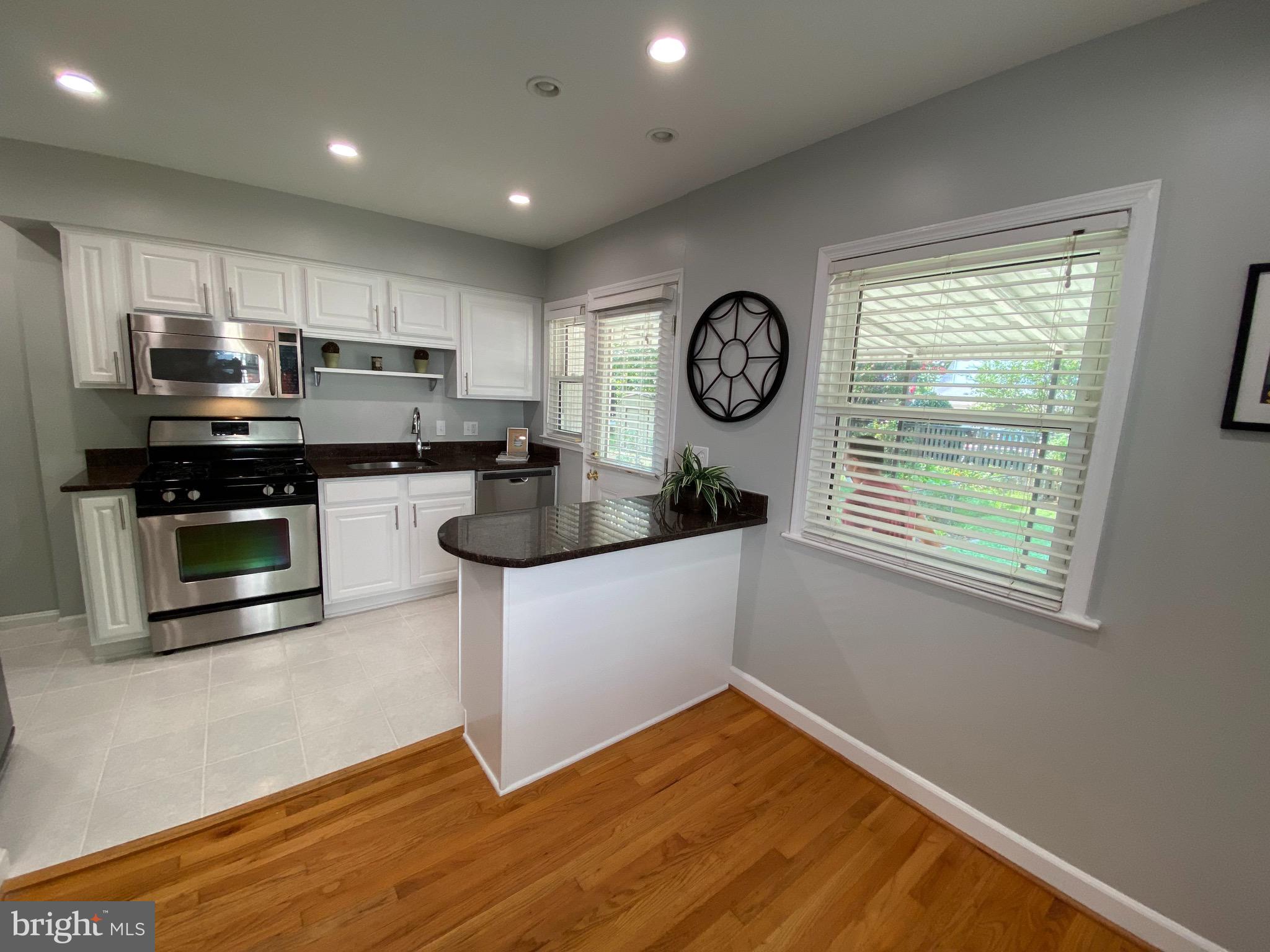 DEL RAY - Residential