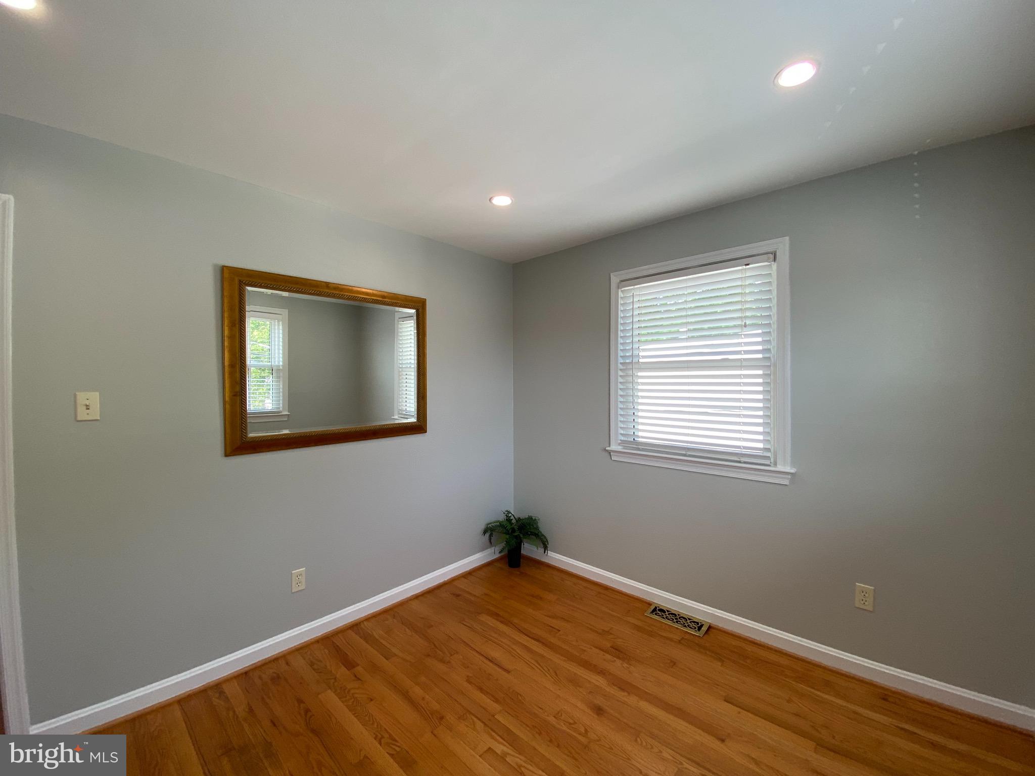 DEL RAY - Residential