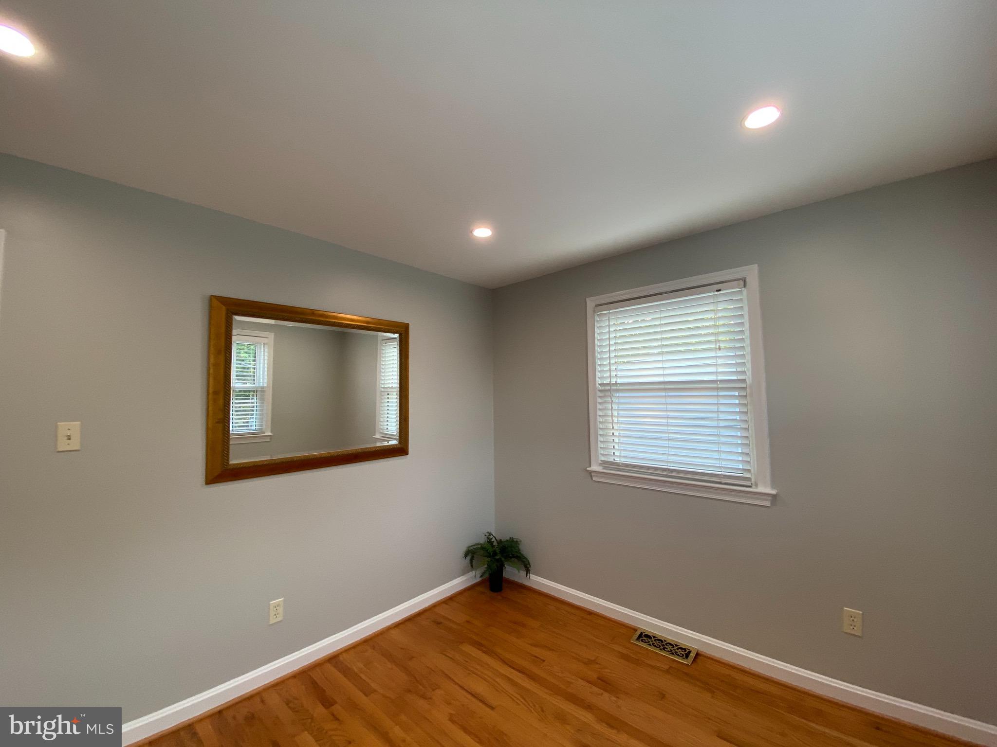 DEL RAY - Residential