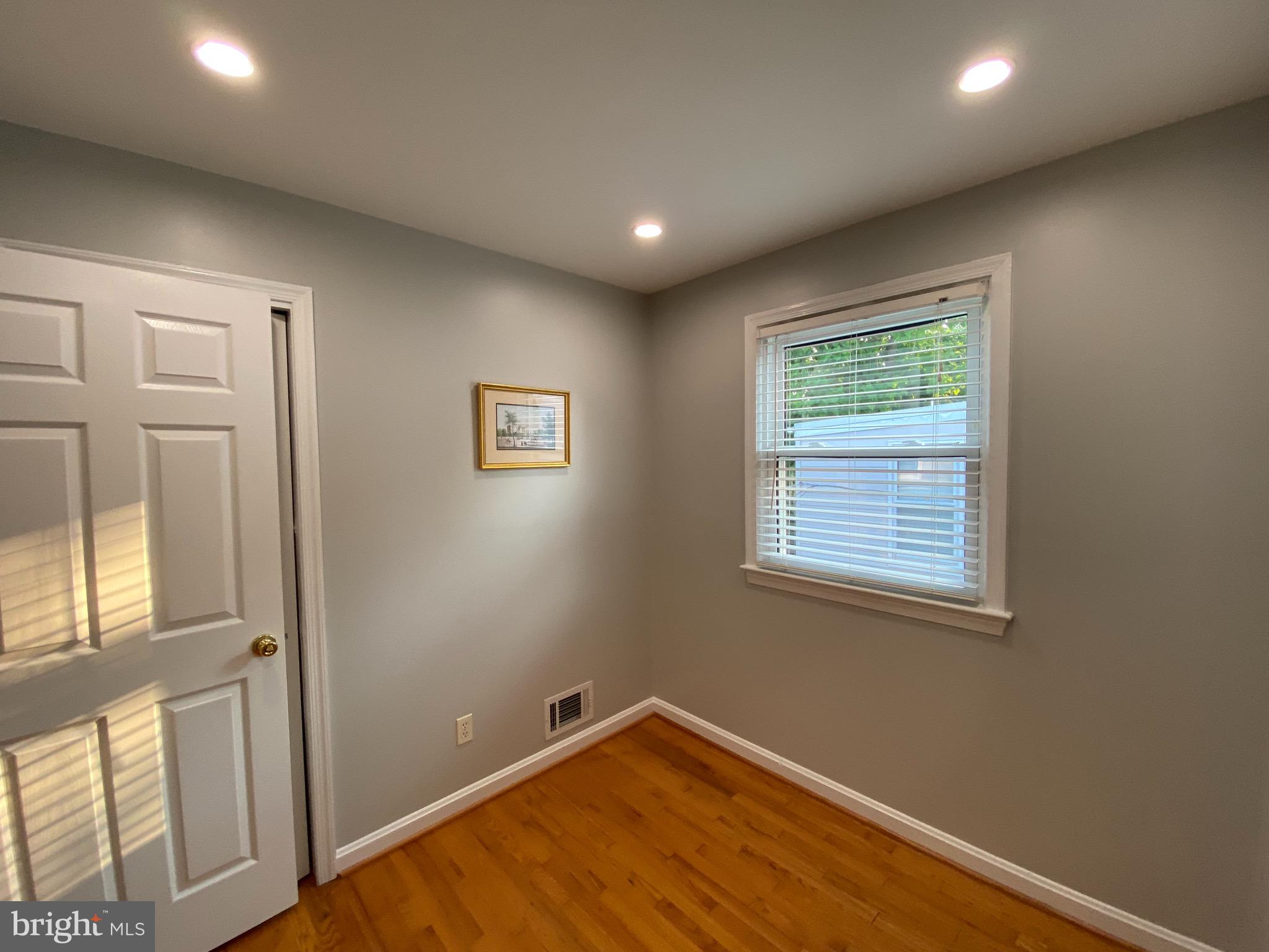 DEL RAY - Residential