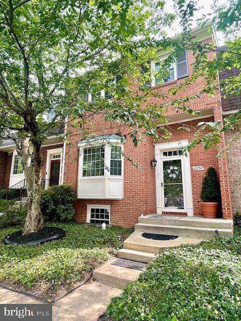 8259 CEDAR LANDING COURT