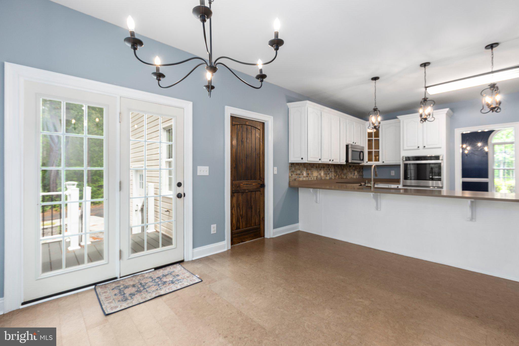 SEVEN LAKES - Residential