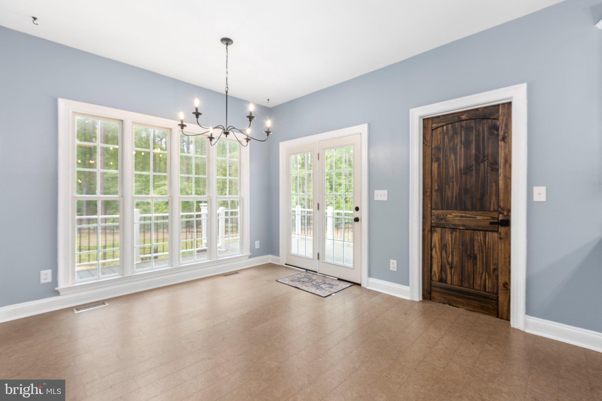 SEVEN LAKES - Residential