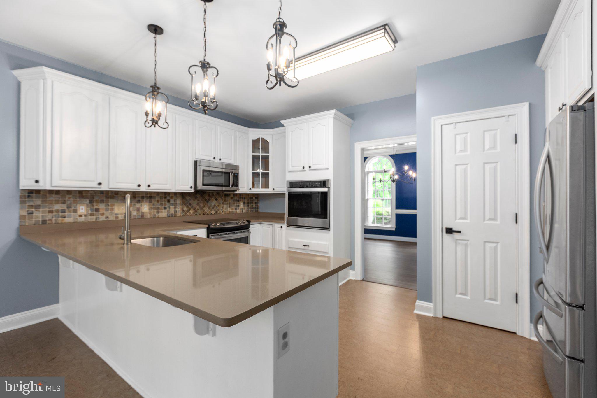 SEVEN LAKES - Residential