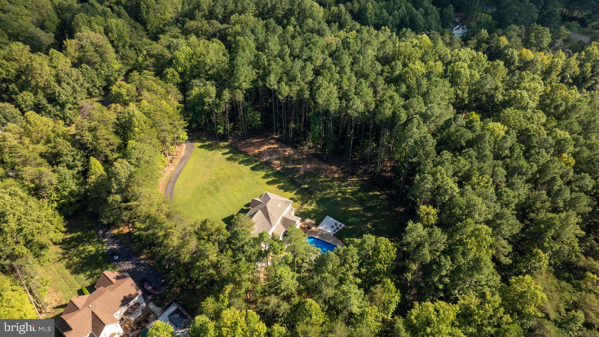 SEVEN LAKES - Residential