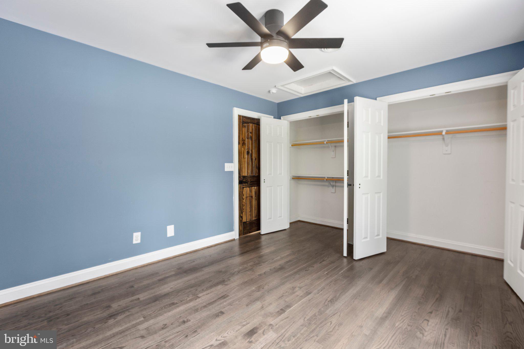 SEVEN LAKES - Residential