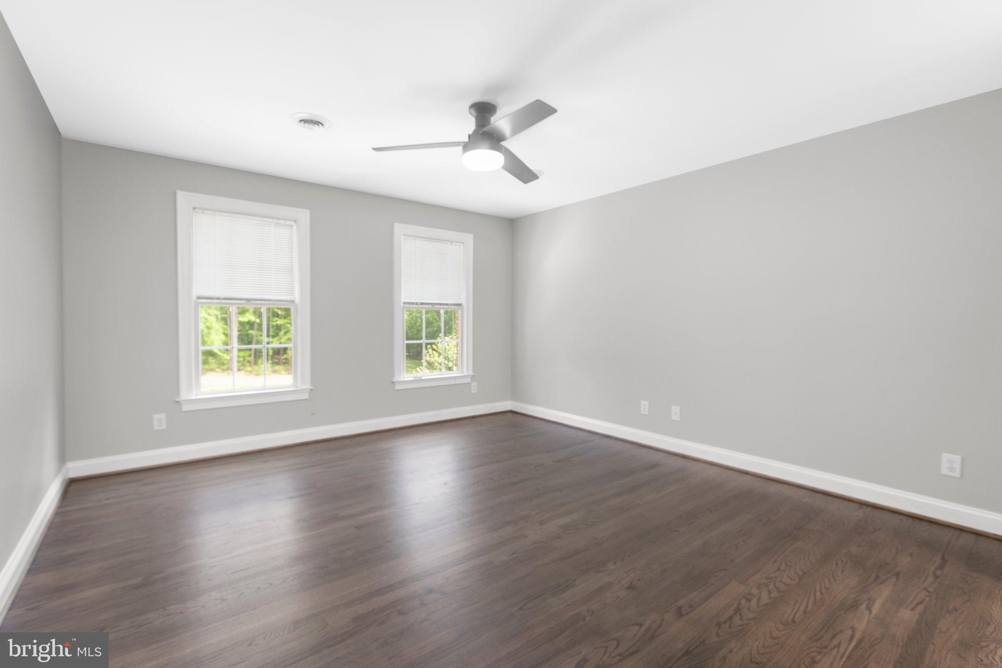 SEVEN LAKES - Residential