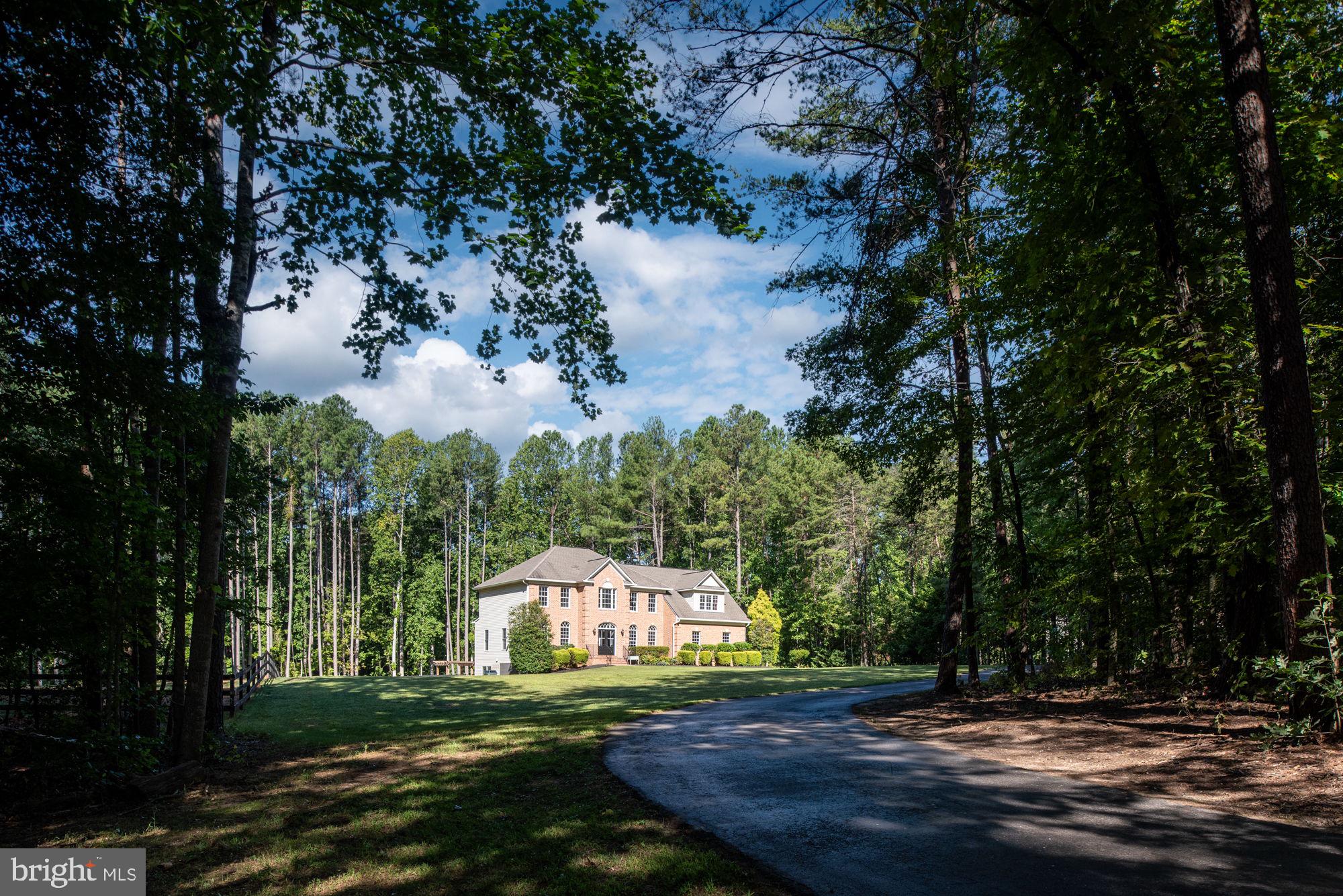 SEVEN LAKES - Residential