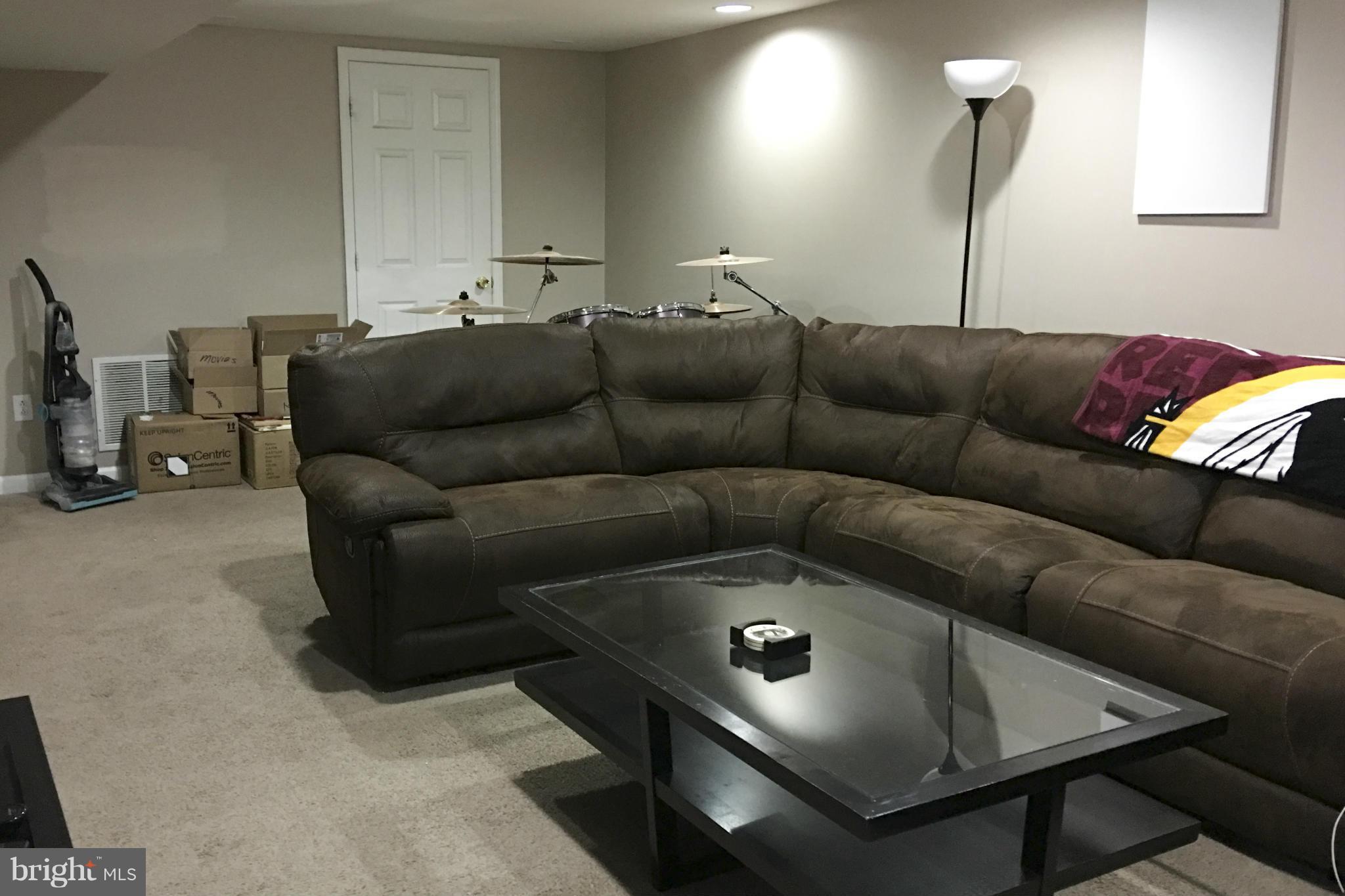 MARUMSCO VILLAGE - Residential Lease