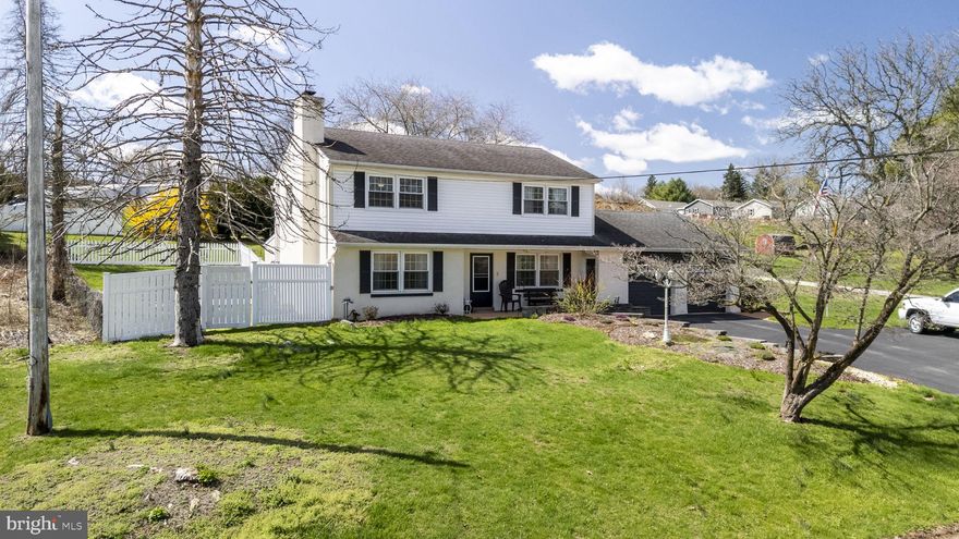 *OFFER DEADLINE SET FOR 4/14 @ 5 pm* This charming single-family home offers a perfect blend of comfort and convenience. Featuring 3 spacious bedrooms and 2 recently updated bathrooms. Enjoy the countless updates throughout the home. The layout of 10 Beale Dr is set for anyone. With a large living room, there is space for home offices or a 4th bedroom on the main floor. The finished basement provides additional living or recreational space to suit your needs. The basement could be turned into an in-law suite. The property also boasts a 2-car garage, offering plenty of space for vehicles and a workshop. Be at ease with the partially fenced lot. There is storage throughout with an accessible attic and a large shed. The seller is offering one year of home warranty upon purchase. Schedule your showing today, before it's too late!