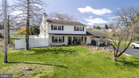 10 BEALE DRIVE PARKESBURG PA 19365