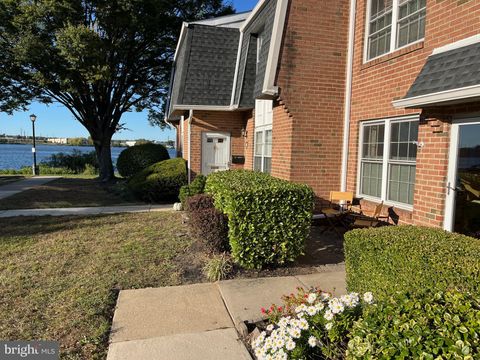 Photo of 2012 Harbour Drive, PALMYRA, NJ 08065 (MLS # NJBL2096922) Photo of 2012 Harbour Drive, PALMYRA, NJ 08065 (MLS # NJBL2096922)