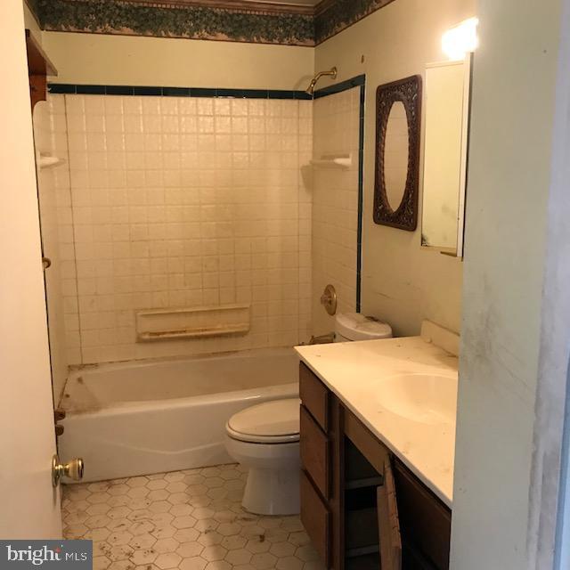 HERITAGE HILLS - Residential