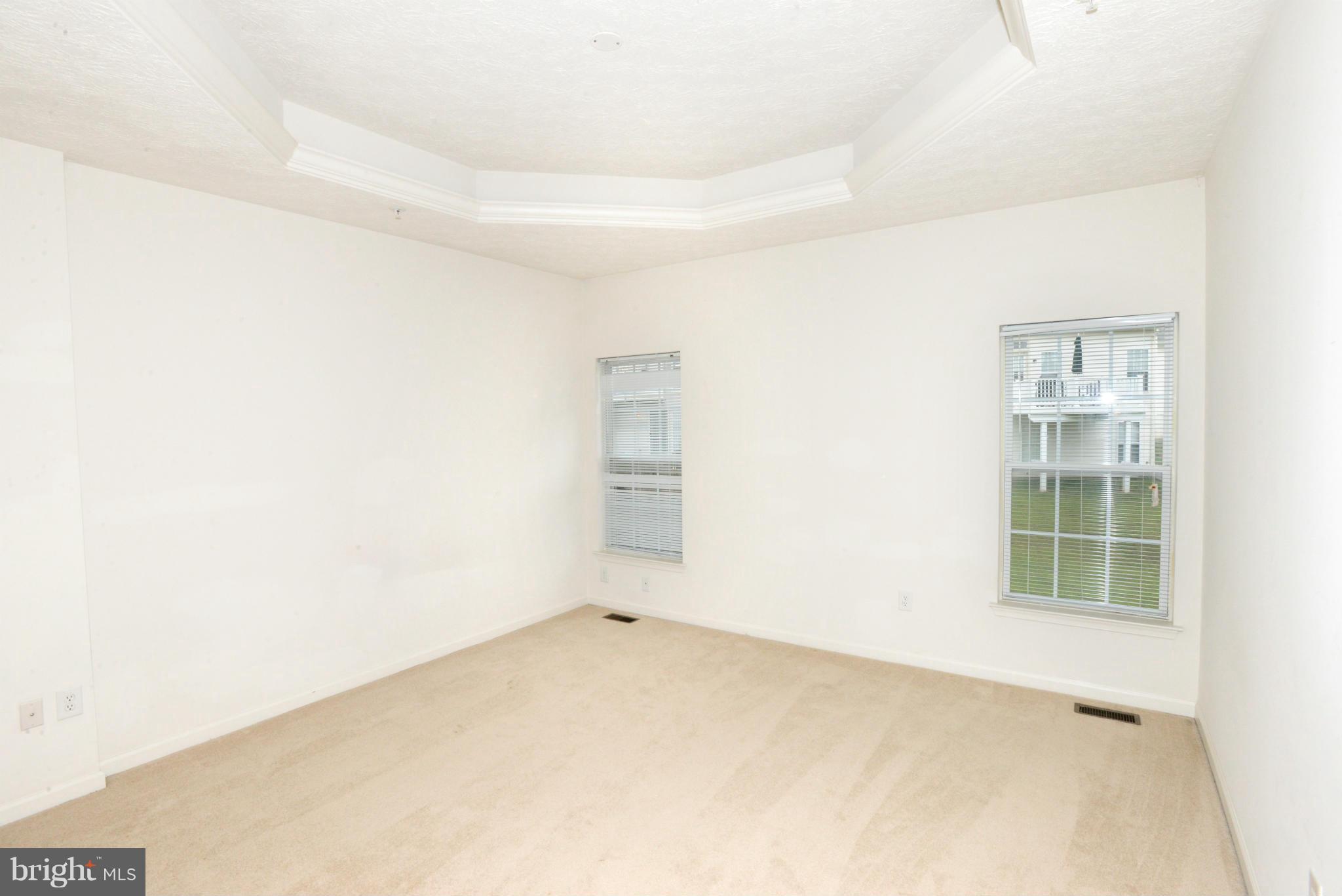 THE VILLAS AT HOLLYWOODS - Residential