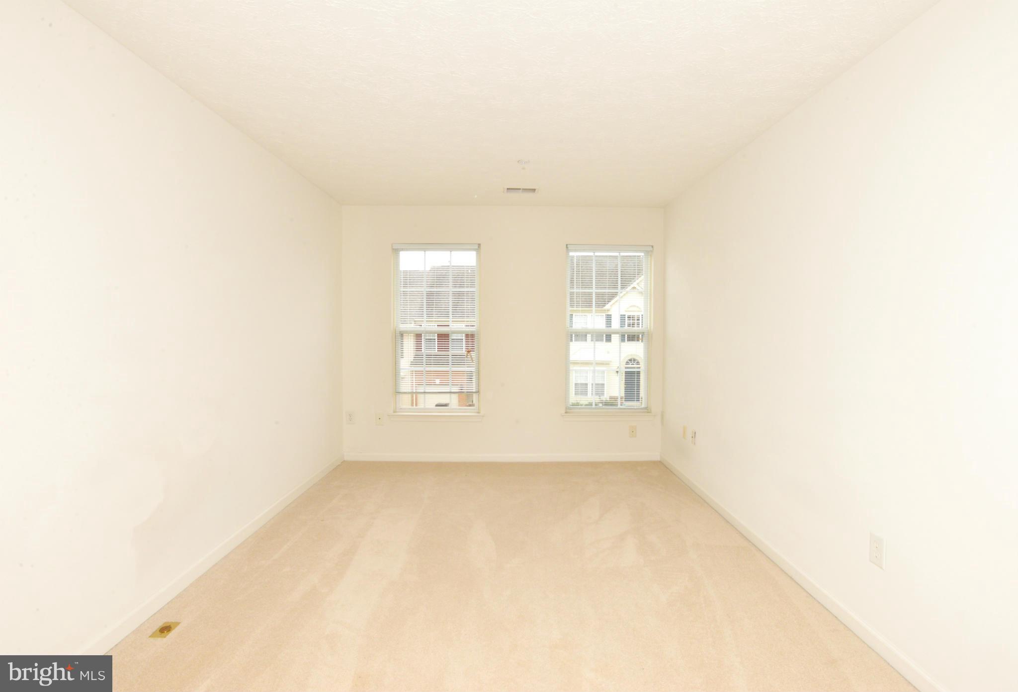 THE VILLAS AT HOLLYWOODS - Residential