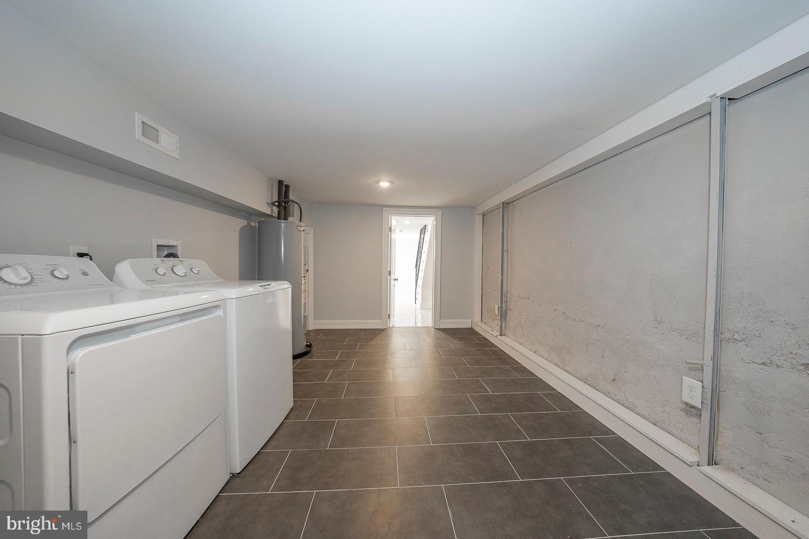 PASSYUNK SQUARE - Residential