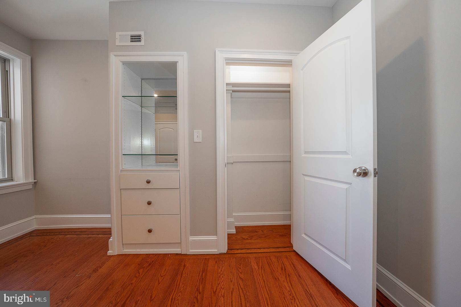 PASSYUNK SQUARE - Residential