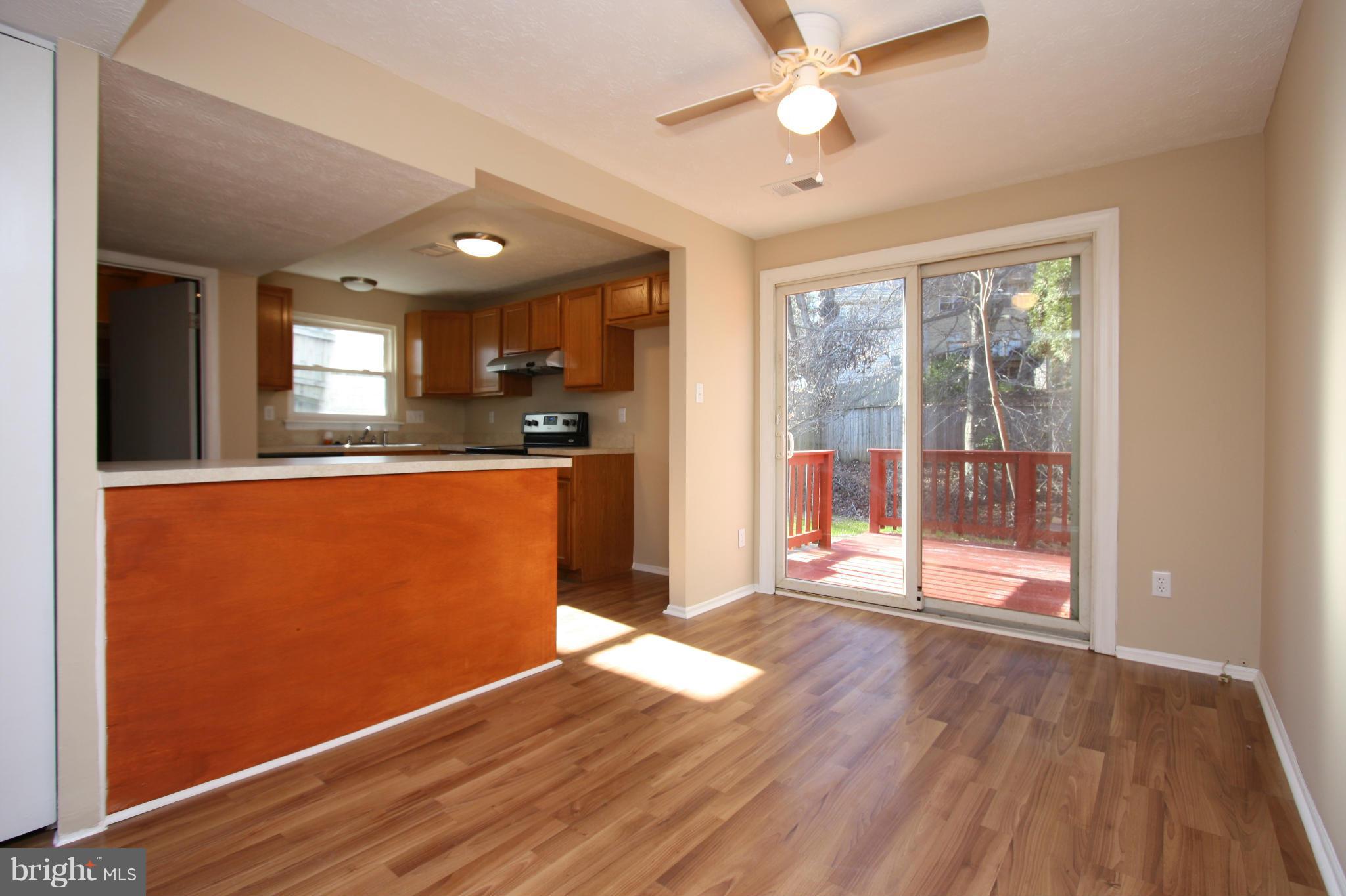 WHISPERING WOODS - Residential