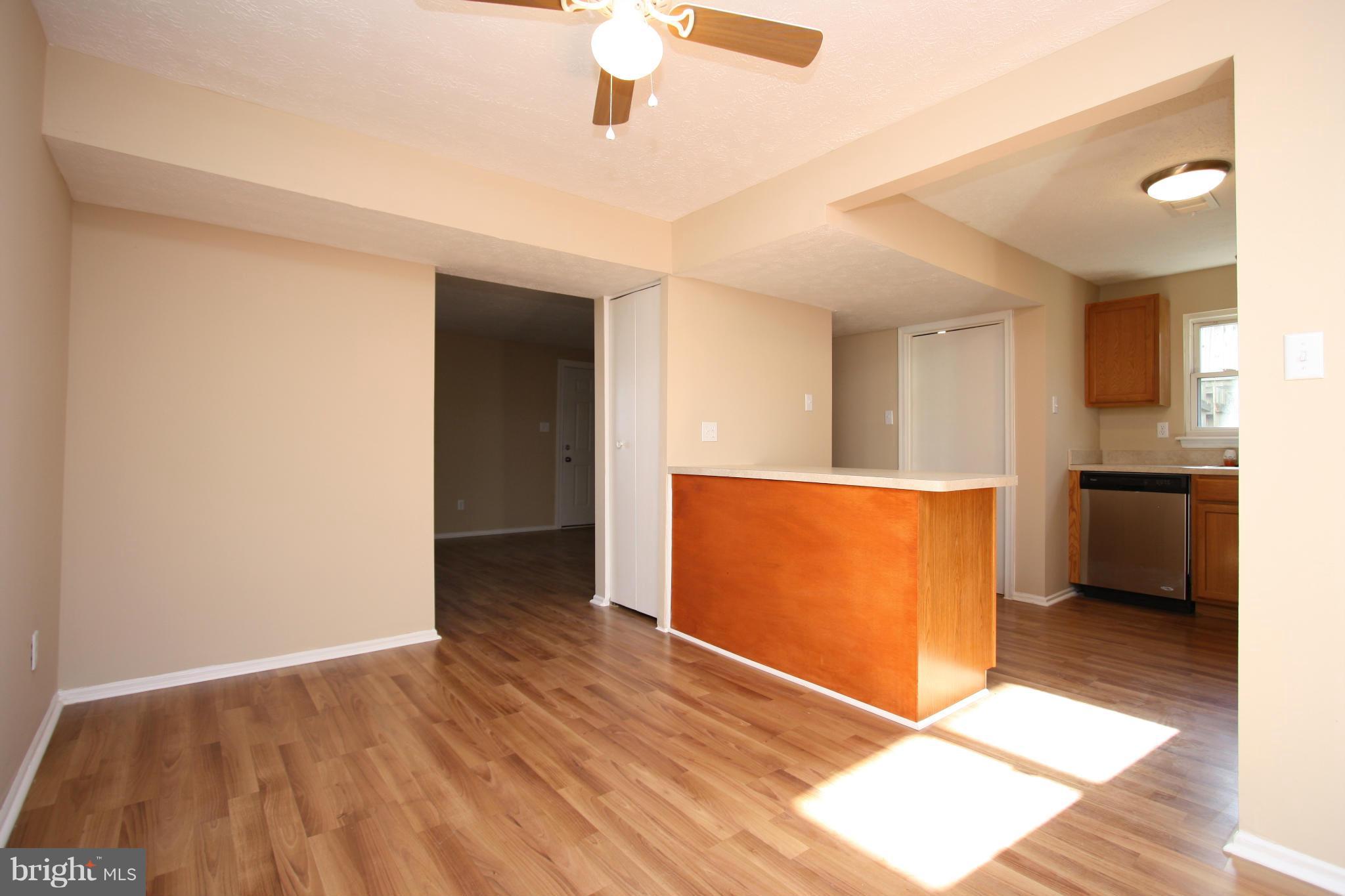 WHISPERING WOODS - Residential