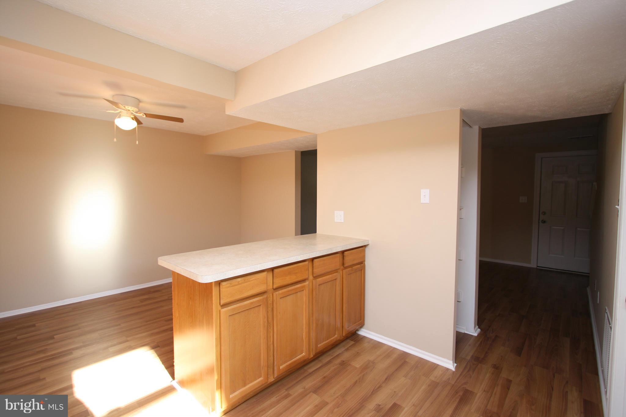 WHISPERING WOODS - Residential