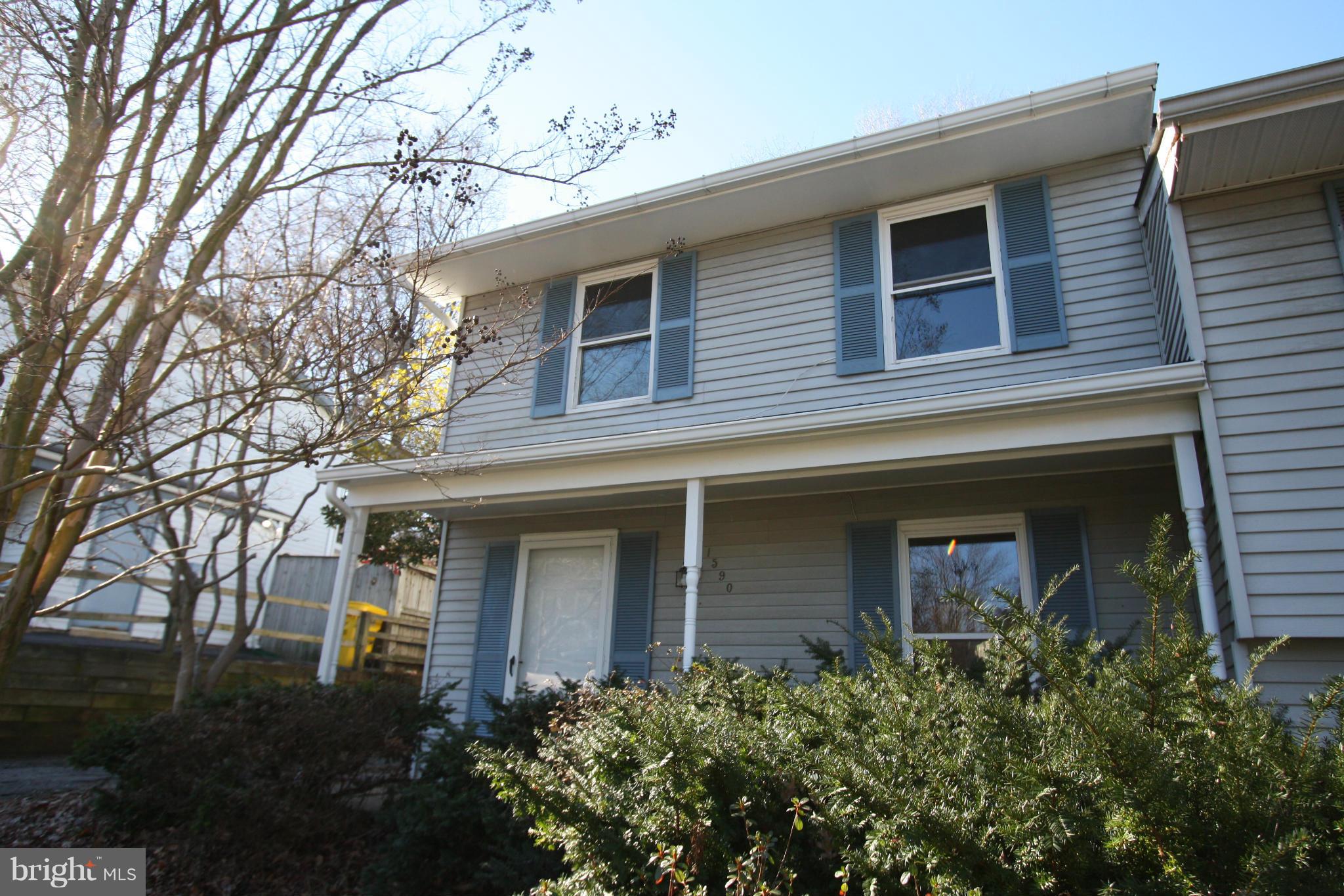 WHISPERING WOODS - Residential