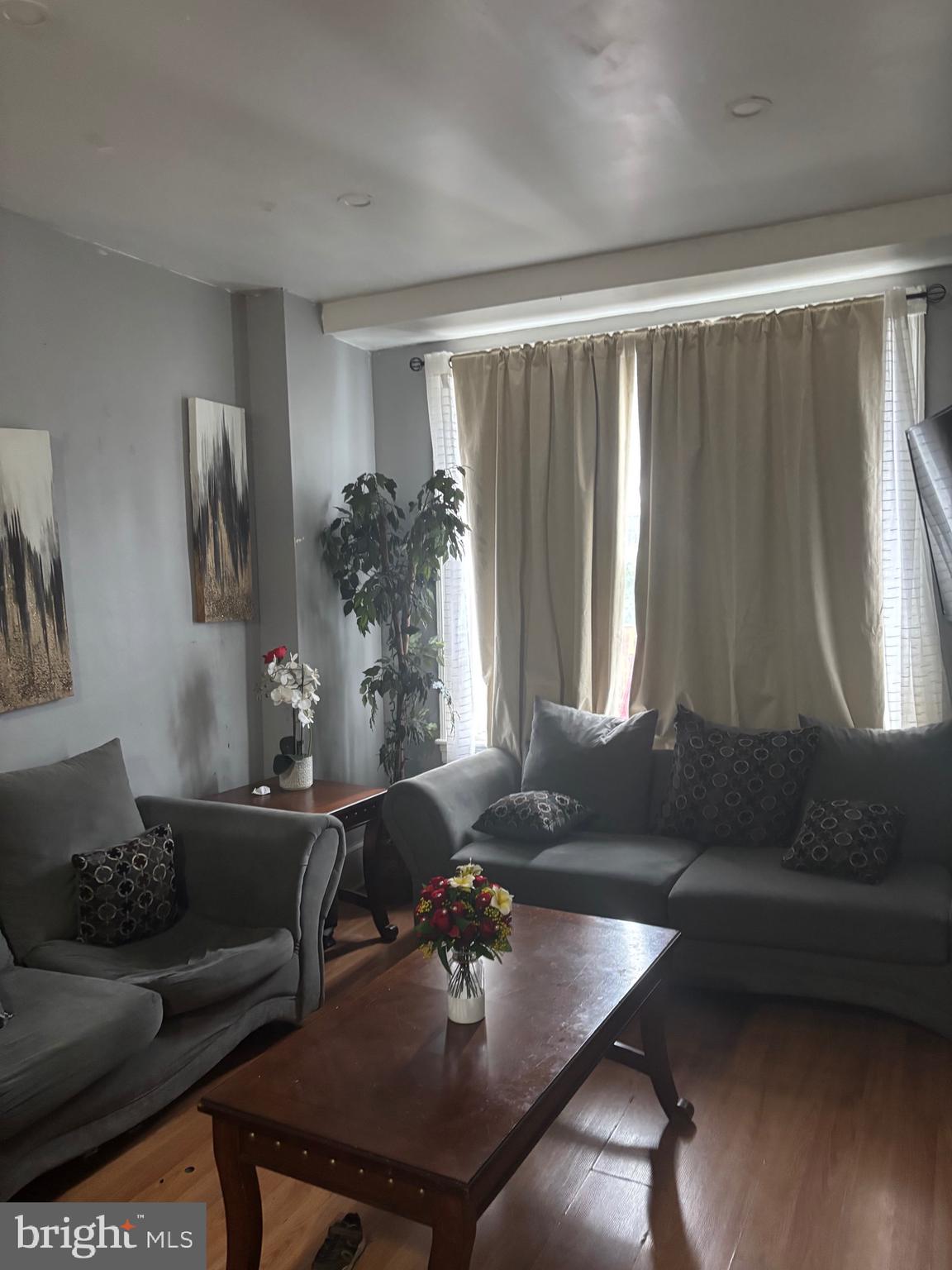 HUNTING PARK - Residential