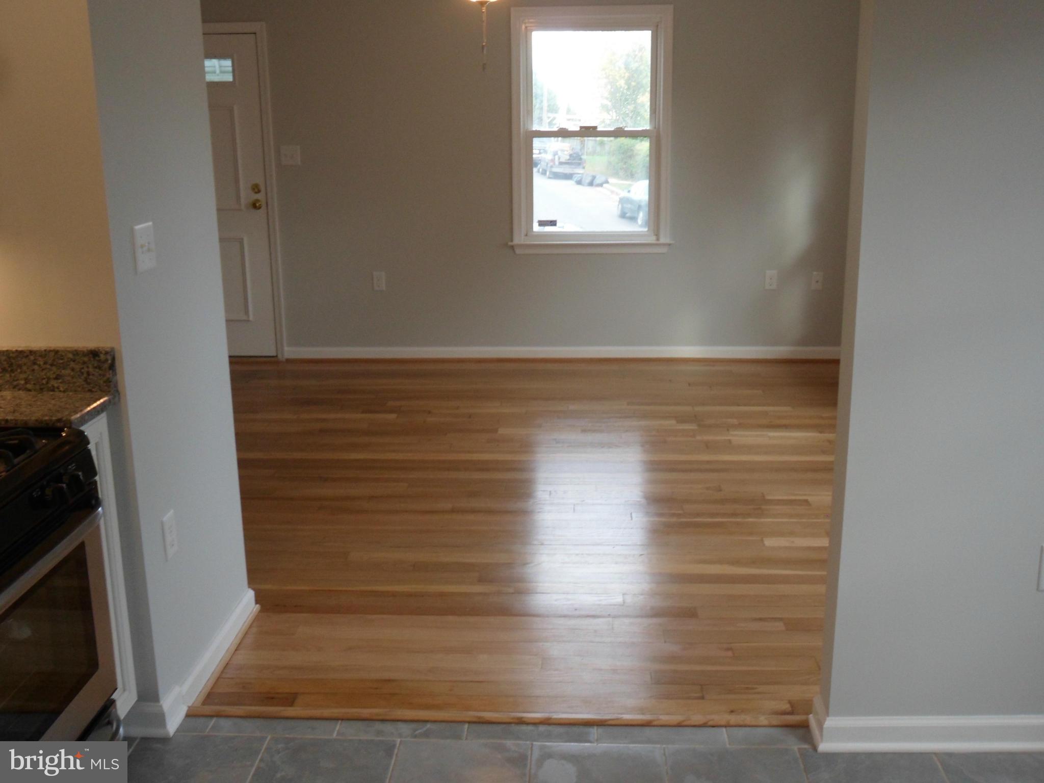 EDGEWATER - Residential