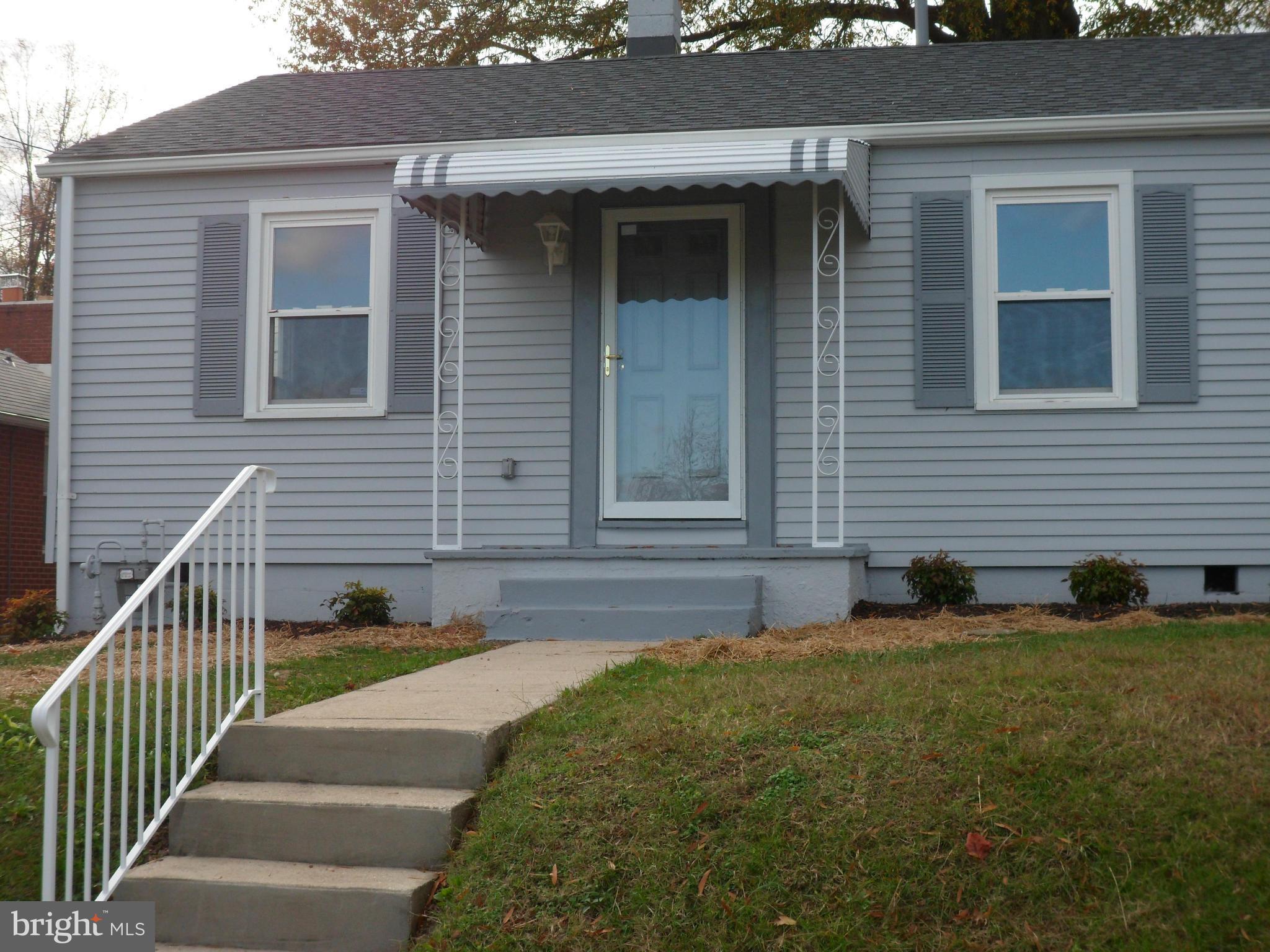 EDGEWATER - Residential